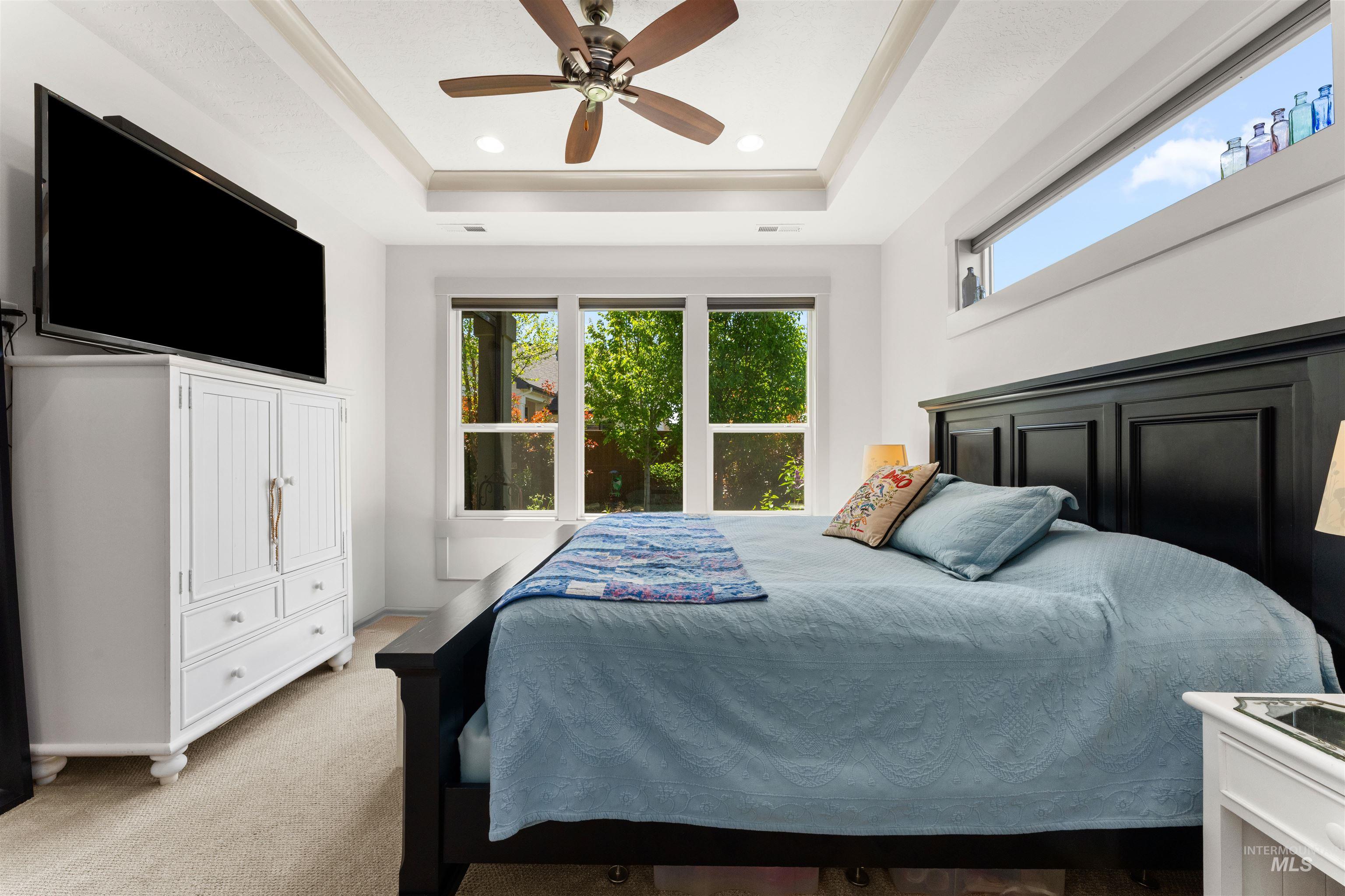 10447 W Bell Fountain Ct, Star, Idaho 83669, 3 Bedrooms, 2.5 Bathrooms, Residential For Sale, Price $684,990, 98971220