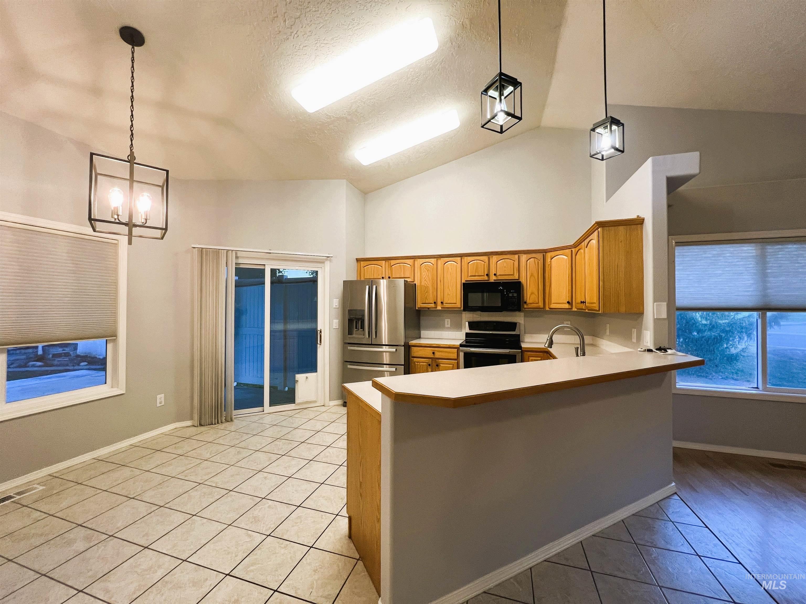 3803 W Angelica Dr, Meridian, Idaho 83646, 3 Bedrooms, 2 Bathrooms, Residential For Sale, Price $489,000, 98971225