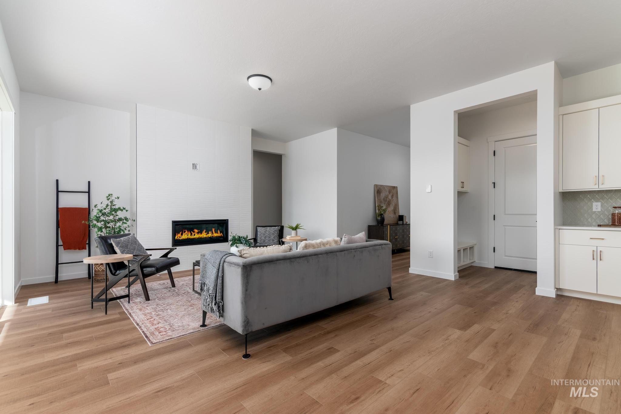 9787 W Nicasio Dr, Star, Idaho 83669, 3 Bedrooms, 2.5 Bathrooms, Residential For Sale, Price $619,000,MLS 98971229