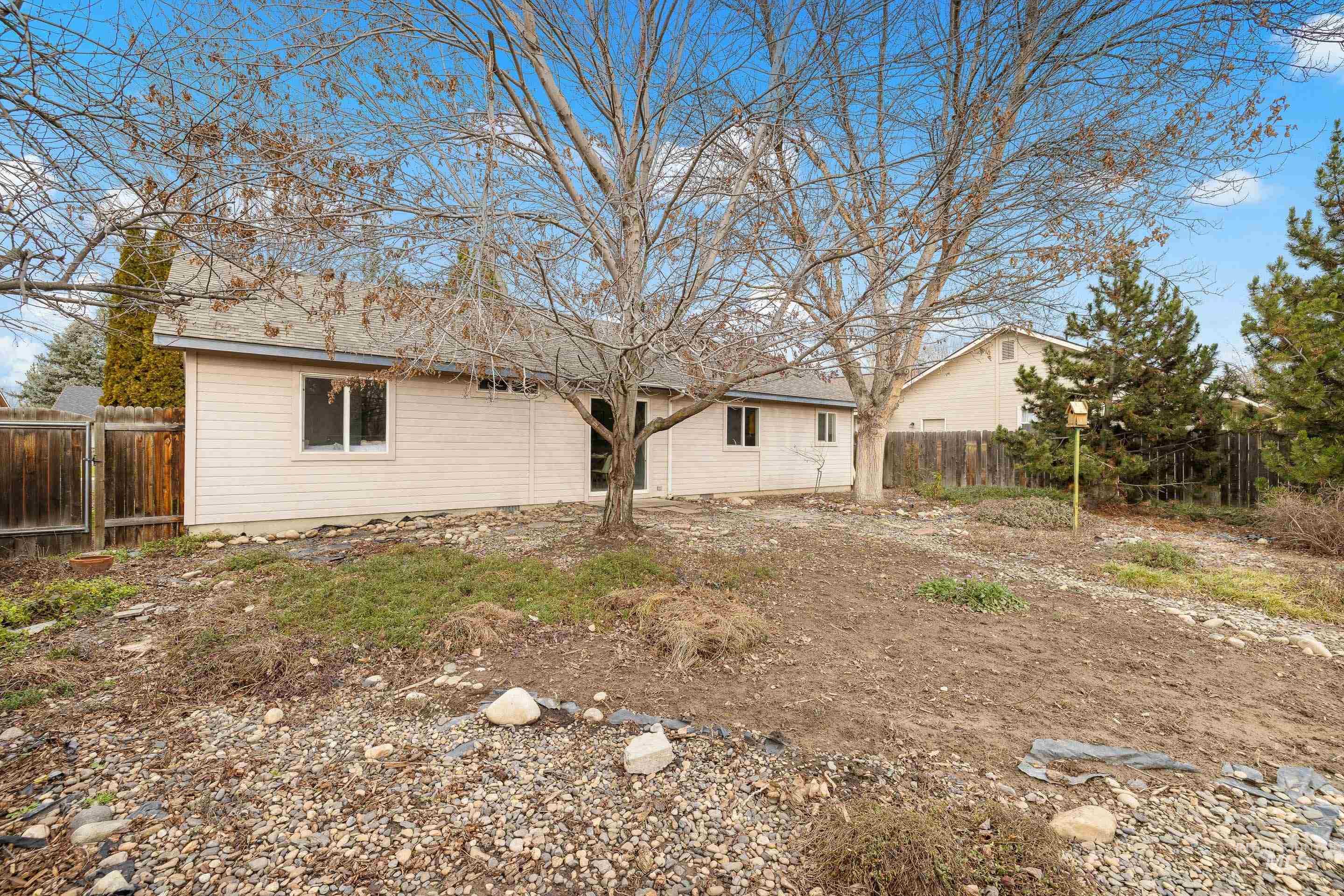 10869 W Altair St, Star, Idaho 83669, 2 Bedrooms, 1 Bathroom, Residential For Sale, Price $333,000, 98971230