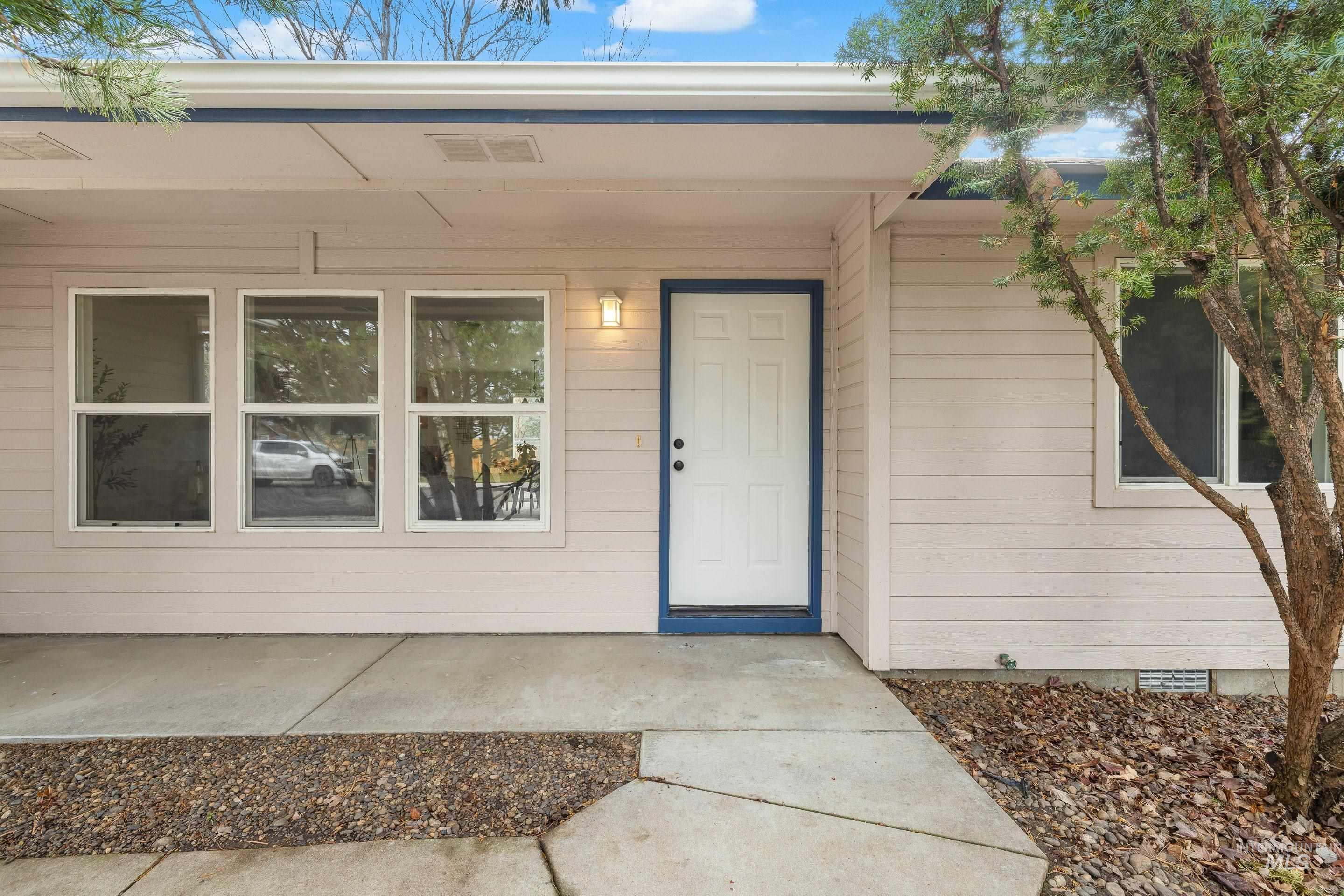 10869 W Altair St, Star, Idaho 83669, 2 Bedrooms, 1 Bathroom, Residential For Sale, Price $333,000, 98971230