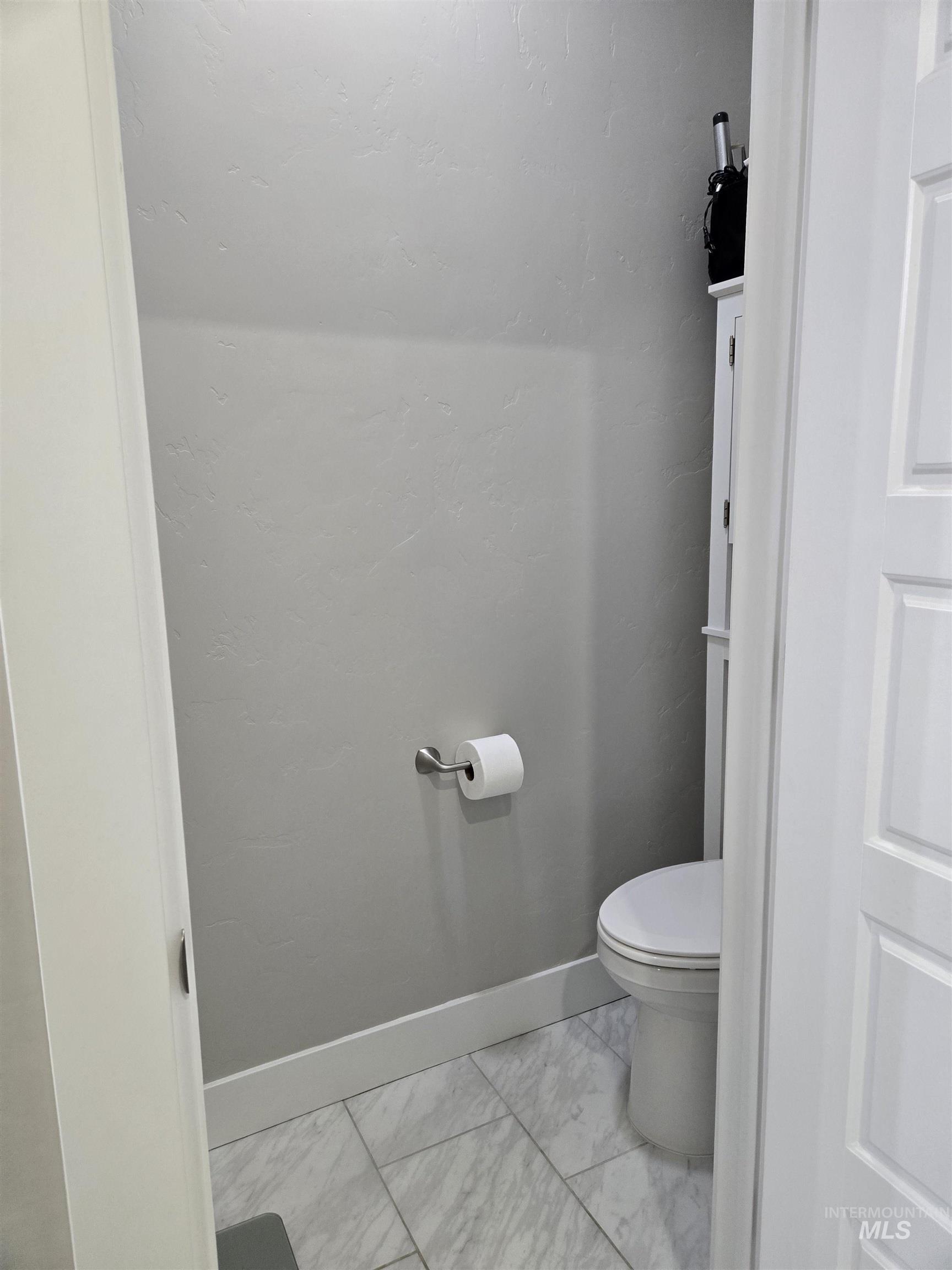 1455 Castile Dr., Fruitland, Idaho 83619, 3 Bedrooms, 2.5 Bathrooms, Residential For Sale, Price $549,000, 98971236