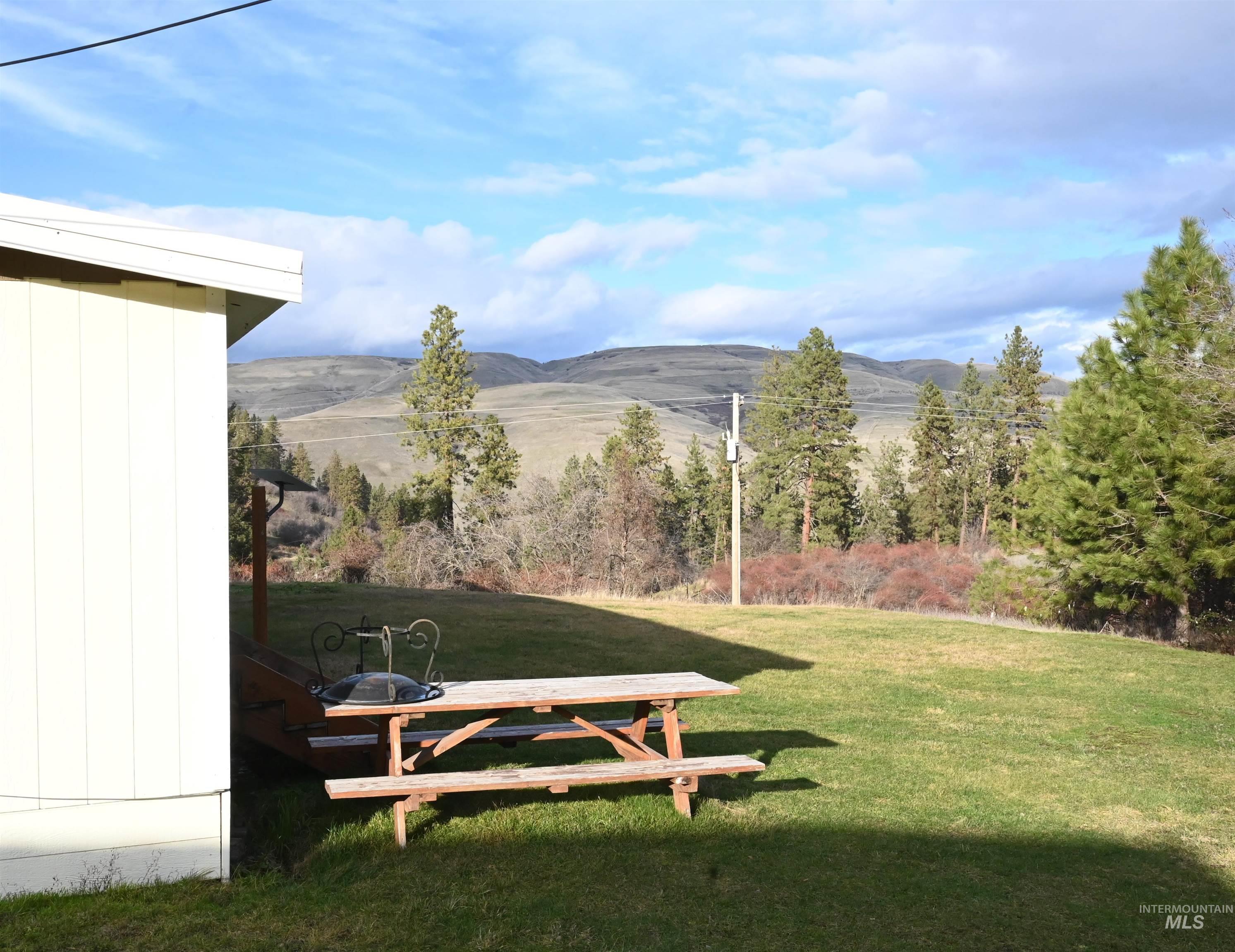 32288 Amos Bench Rd, Lenore, Idaho 83541, 4 Bedrooms, 2 Bathrooms, Residential For Sale, Price $370,000, 98971240