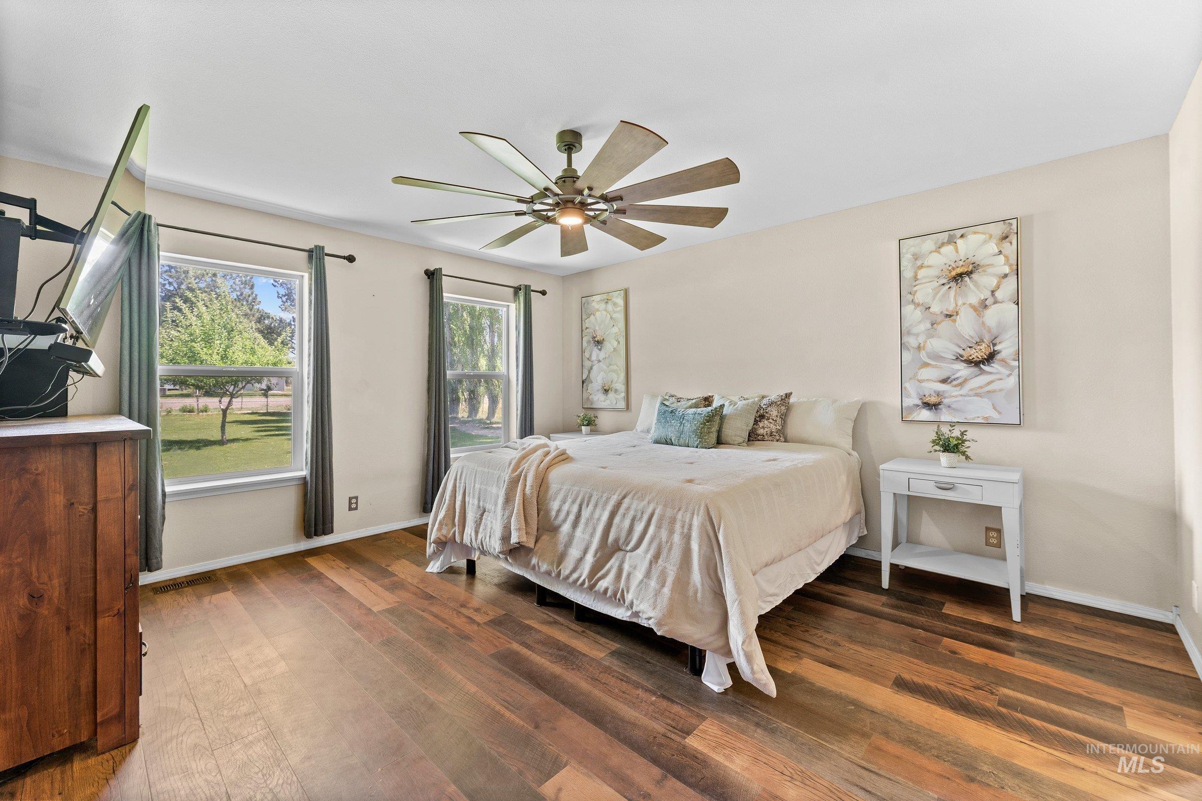 805 Highway 78, Hammett, Idaho 83627, 6 Bedrooms, 2.5 Bathrooms, Residential For Sale, Price $530,000,MLS 98971243