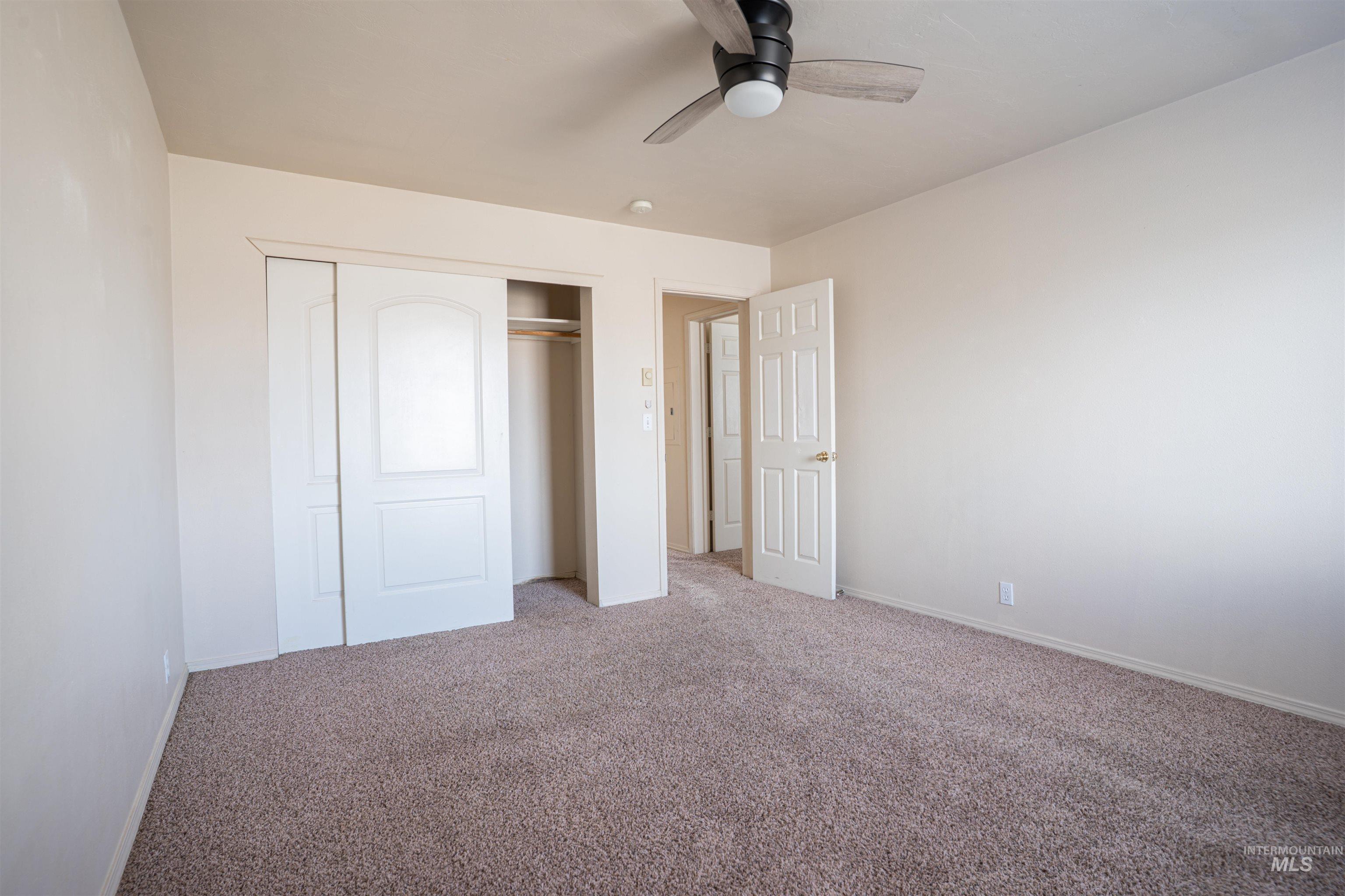 950 Sparks Street, Twin Falls, Idaho 83301, 2 Bedrooms, 1 Bathroom, Residential Income For Sale, Price $625,000,MLS 98971244