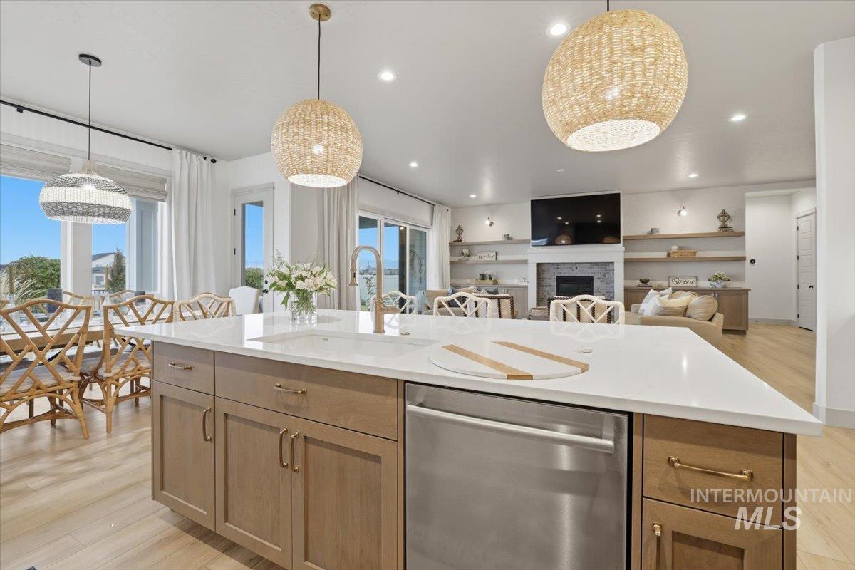 2910 E Brace St, Meridian, Idaho 83642, 4 Bedrooms, 2.5 Bathrooms, Residential For Sale, Price $856,650,MLS 98971246