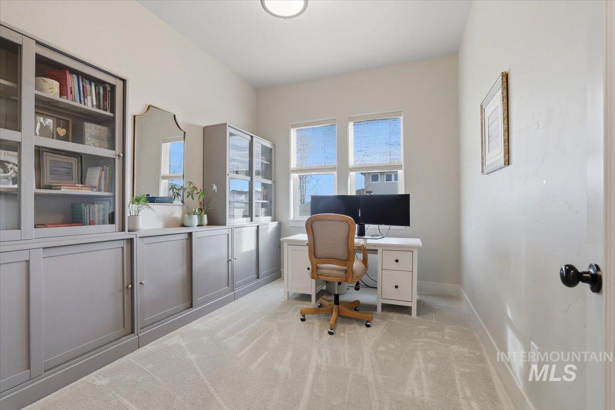 2910 E Brace St, Meridian, Idaho 83642, 4 Bedrooms, 2.5 Bathrooms, Residential For Sale, Price $856,650,MLS 98971246