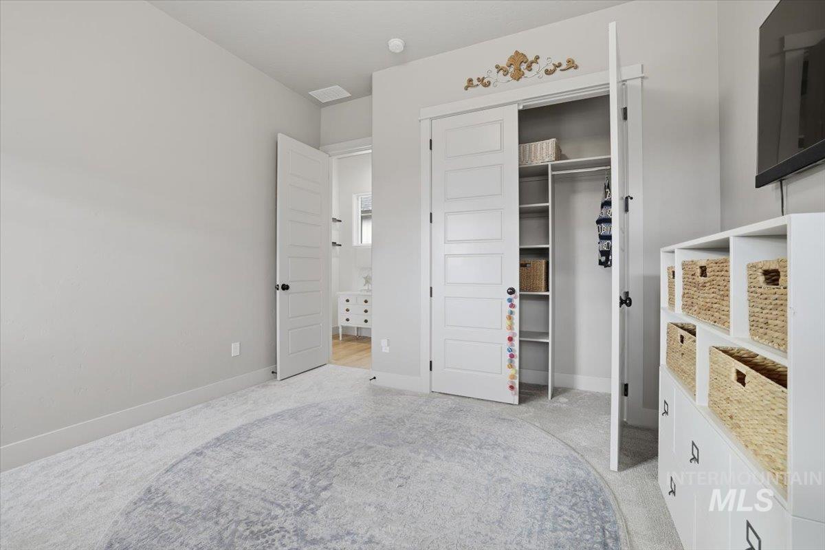 2910 E Brace St, Meridian, Idaho 83642, 4 Bedrooms, 2.5 Bathrooms, Residential For Sale, Price $856,650,MLS 98971246