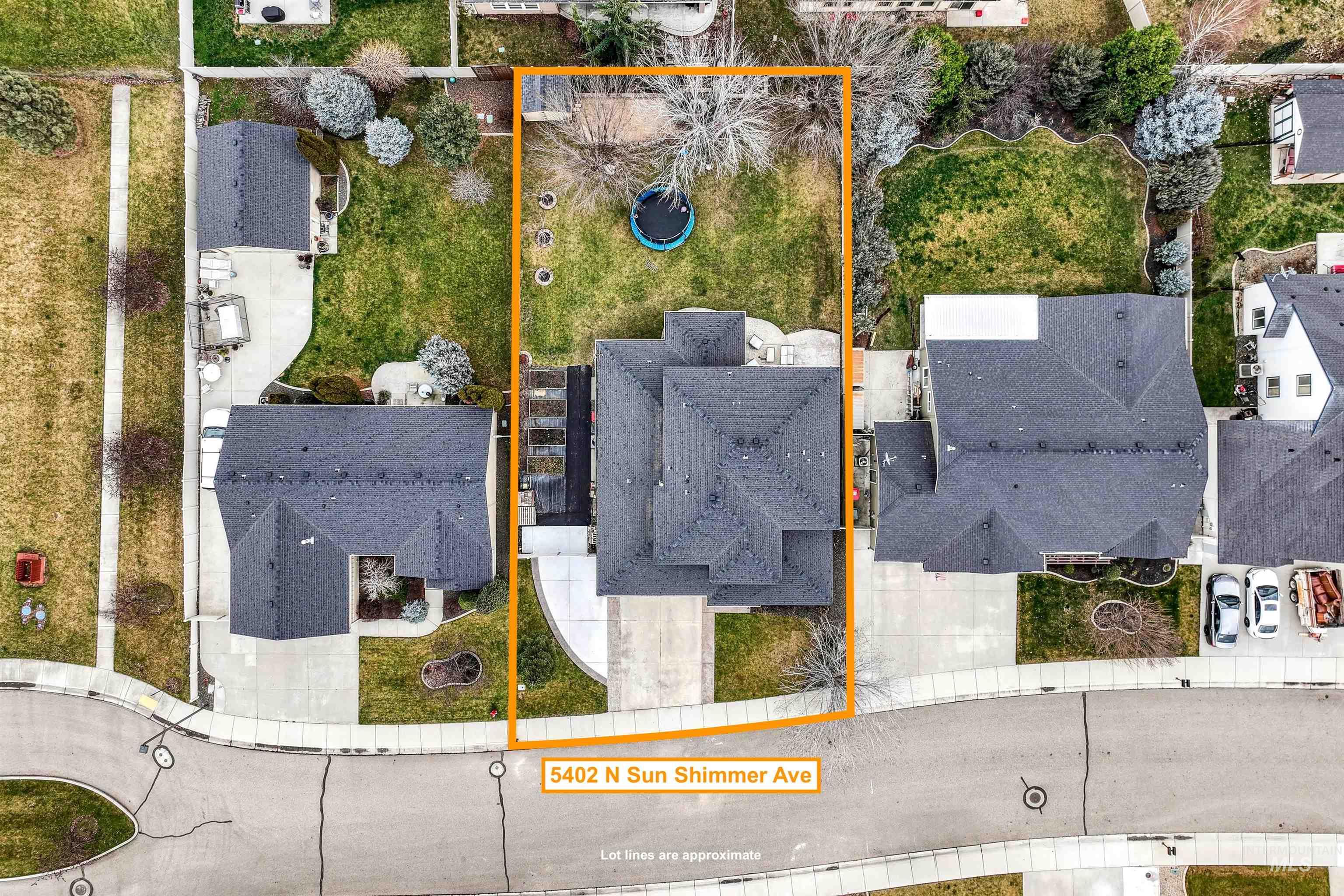 5402 N Sun Shimmer Ave., Meridian, Idaho 83646, 4 Bedrooms, 2.5 Bathrooms, Residential For Sale, Price $589,900,MLS 98971247