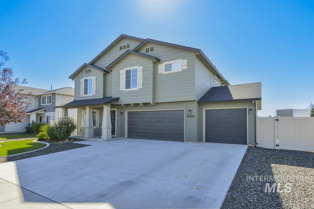 16899 N Lowerfield Loop, Nampa, Idaho 83687, 4 Bedrooms, 2.5 Bathrooms, Residential For Sale, Price $559,000, 98971248