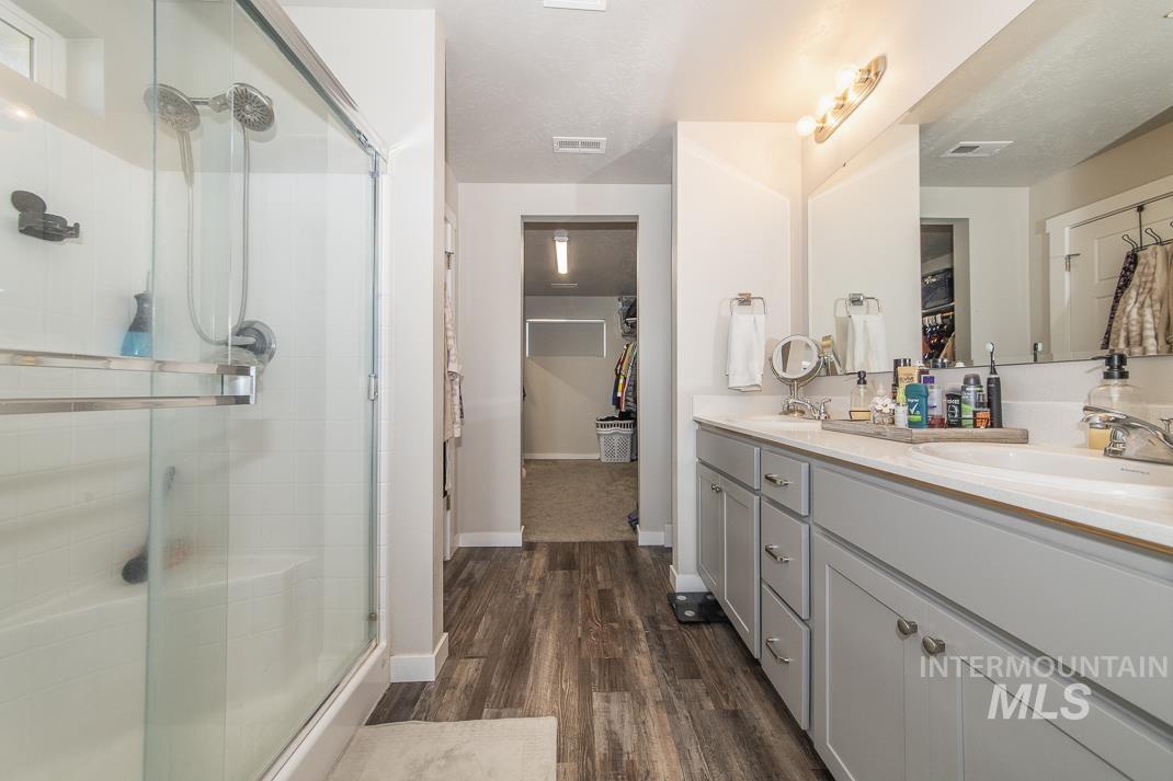 16899 N Lowerfield Loop, Nampa, Idaho 83687, 4 Bedrooms, 2.5 Bathrooms, Residential For Sale, Price $559,000, 98971248