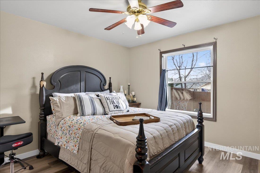 8237 W Falling Star St., Boise, Idaho 83709, 3 Bedrooms, 2 Bathrooms, Residential For Sale, Price $419,900, 98971249