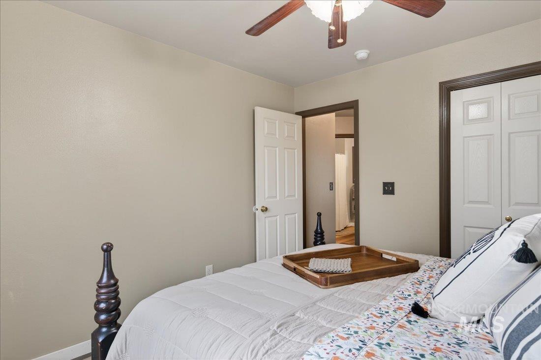 8237 W Falling Star St., Boise, Idaho 83709, 3 Bedrooms, 2 Bathrooms, Residential For Sale, Price $419,900, 98971249