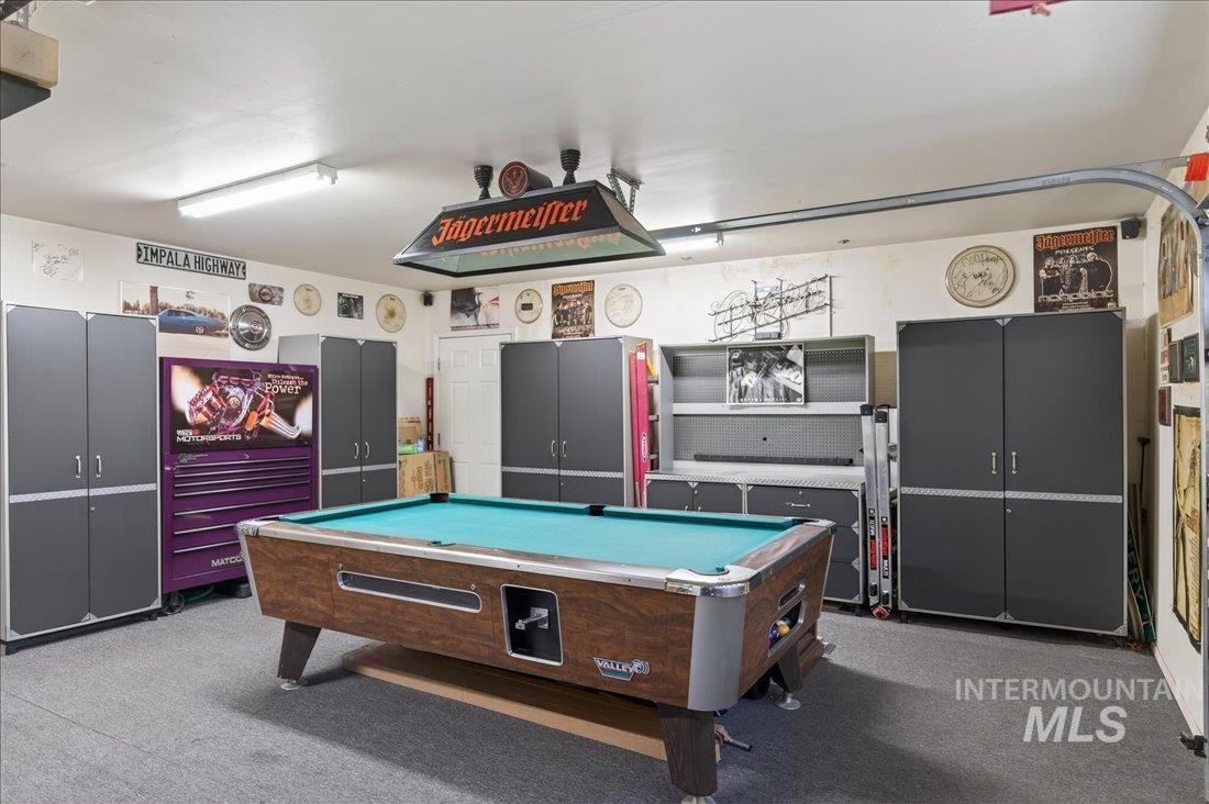 8237 W Falling Star St., Boise, Idaho 83709, 3 Bedrooms, 2 Bathrooms, Residential For Sale, Price $419,900, 98971249