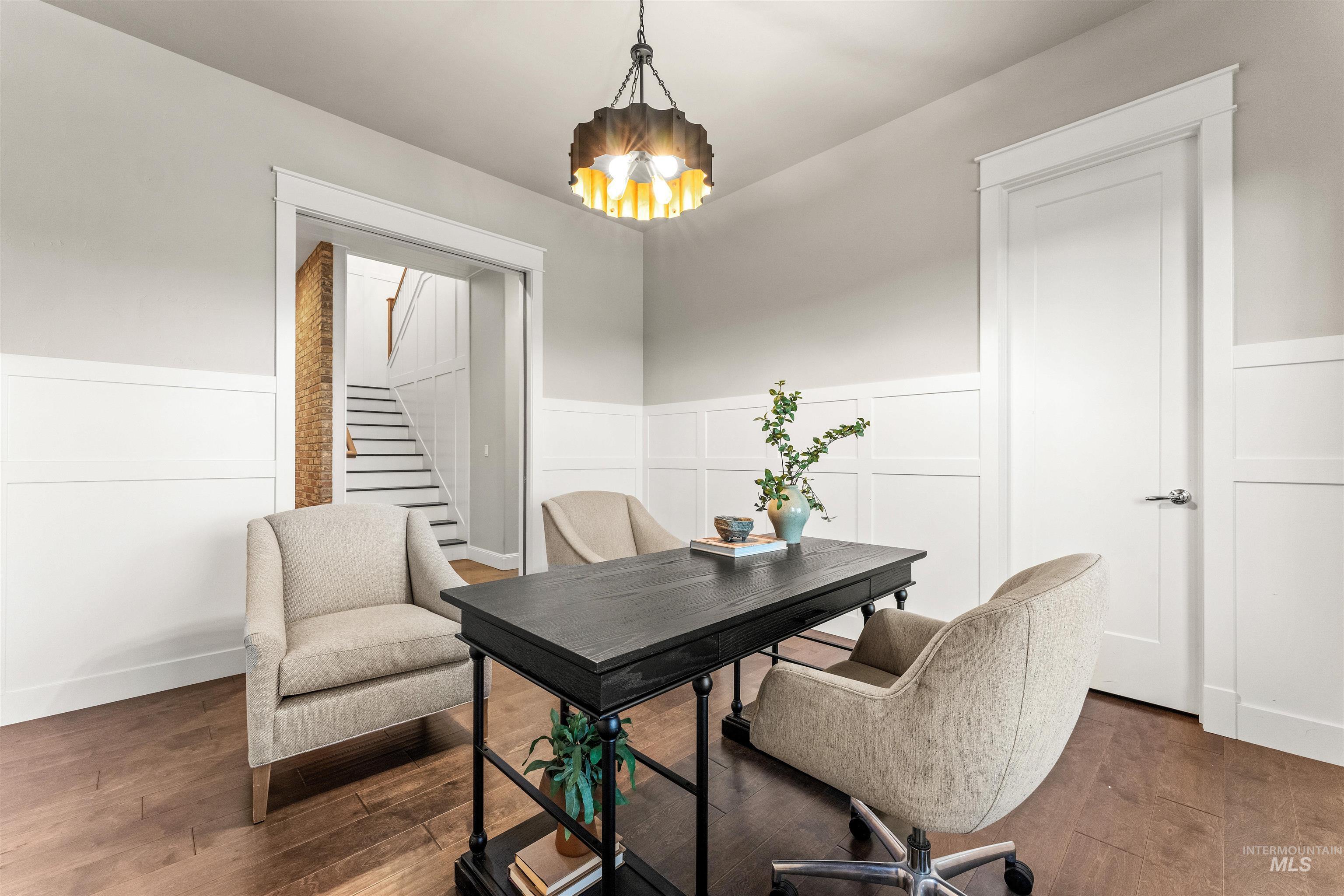 900 S Brentbrook Ln, Eagle, Idaho 83616, 4 Bedrooms, 4.5 Bathrooms, Residential For Sale, Price $2,448,000,MLS 98971252