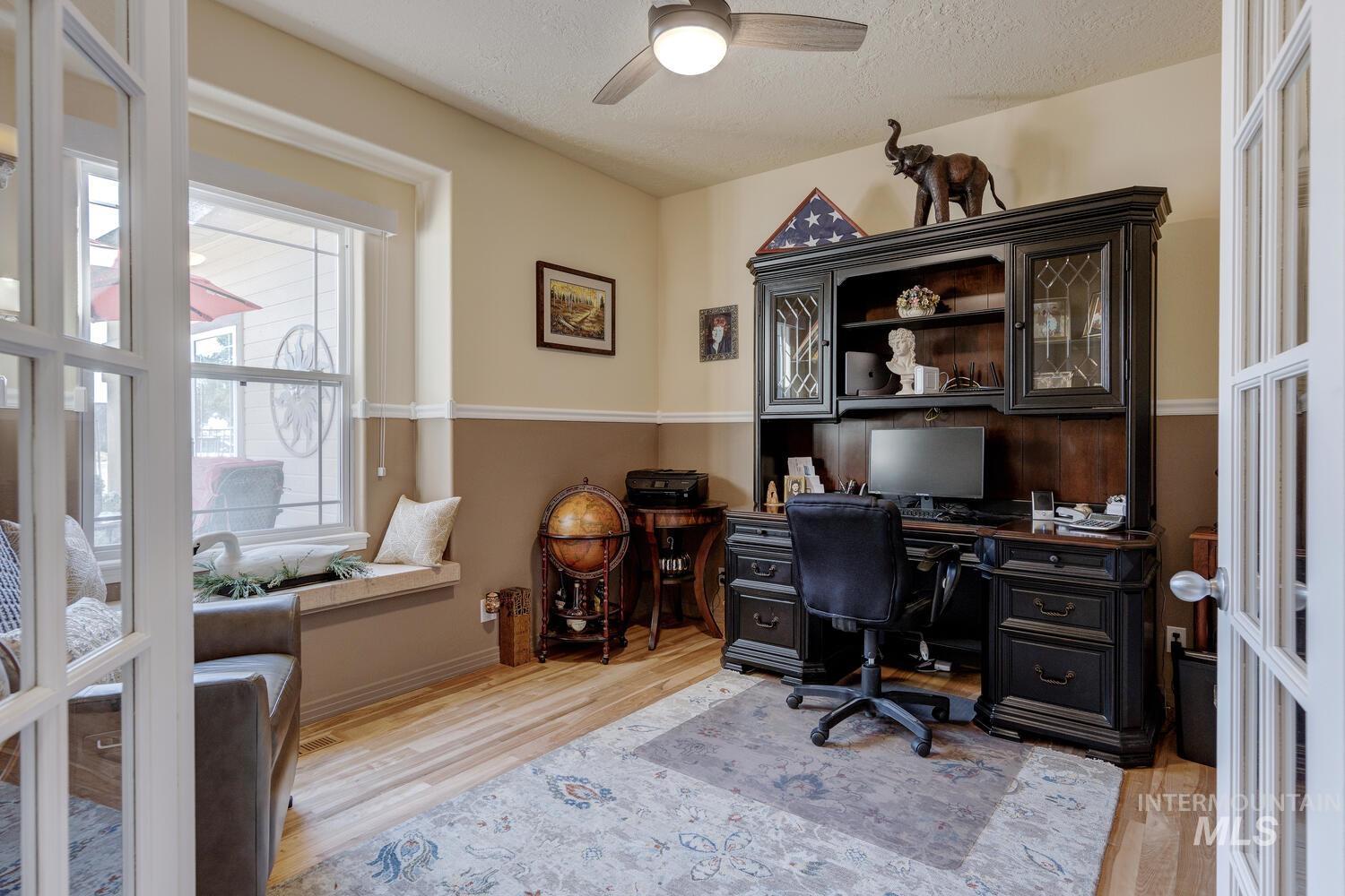 10585 W. VEGA CT, Star, Idaho 83669-5546, 3 Bedrooms, 2.5 Bathrooms, Residential For Sale, Price $799,900,MLS 98971260