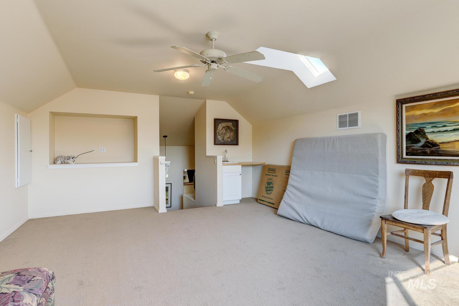 10585 W. VEGA CT, Star, Idaho 83669-5546, 3 Bedrooms, 2.5 Bathrooms, Residential For Sale, Price $799,900,MLS 98971260