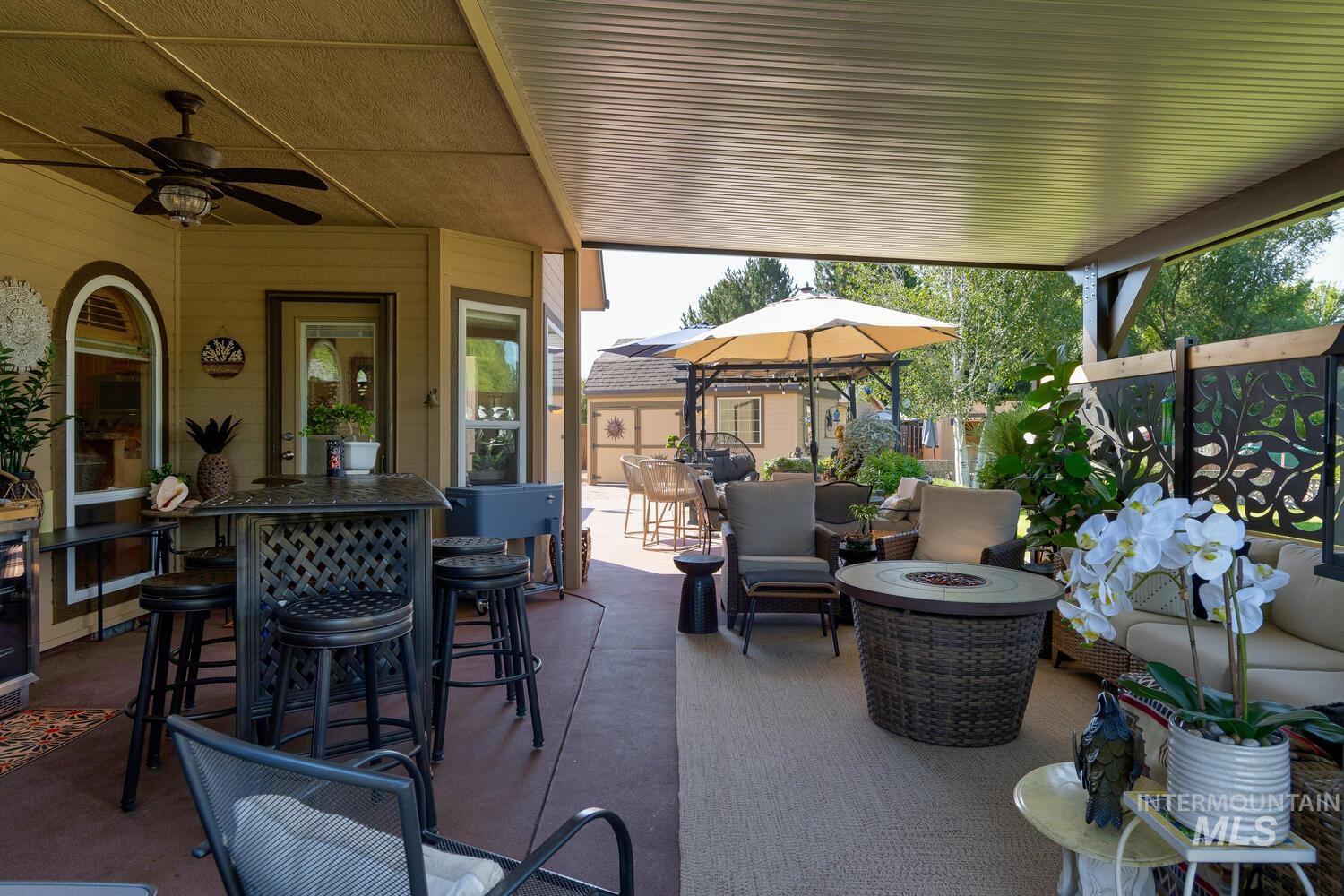 10585 W. VEGA CT, Star, Idaho 83669-5546, 3 Bedrooms, 2.5 Bathrooms, Residential For Sale, Price $799,900,MLS 98971260