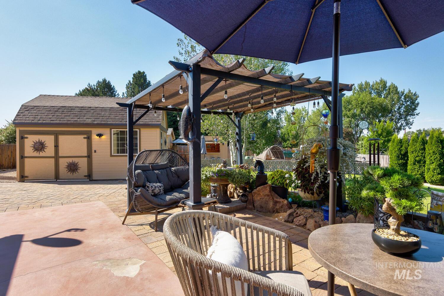 10585 W. VEGA CT, Star, Idaho 83669-5546, 3 Bedrooms, 2.5 Bathrooms, Residential For Sale, Price $799,900,MLS 98971260