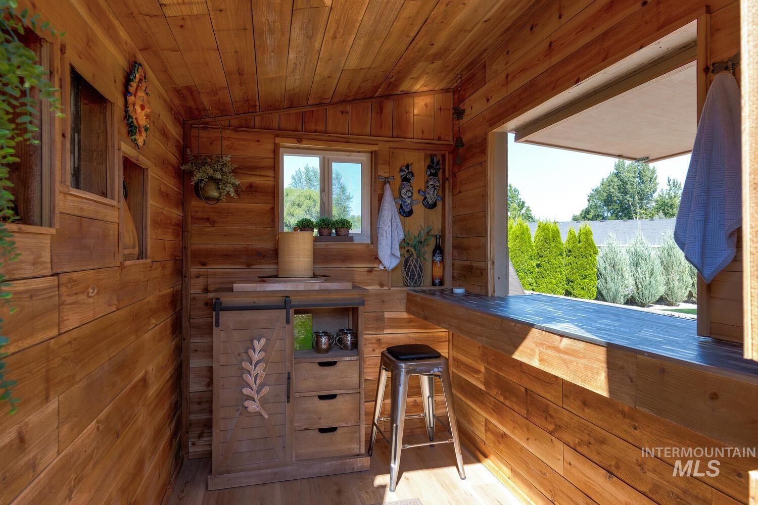 10585 W. VEGA CT, Star, Idaho 83669-5546, 3 Bedrooms, 2.5 Bathrooms, Residential For Sale, Price $799,900,MLS 98971260