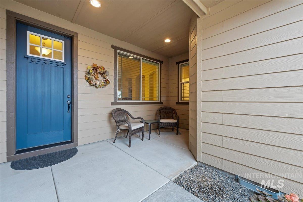 Entrance to property