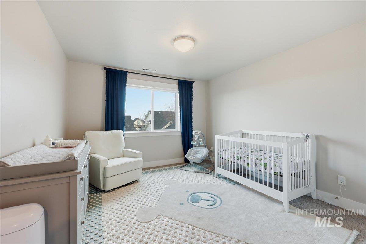 4240 W Sunny Cove, Meridian, Idaho 83646, 4 Bedrooms, 2.5 Bathrooms, Residential For Sale, Price $824,900,MLS 98971262