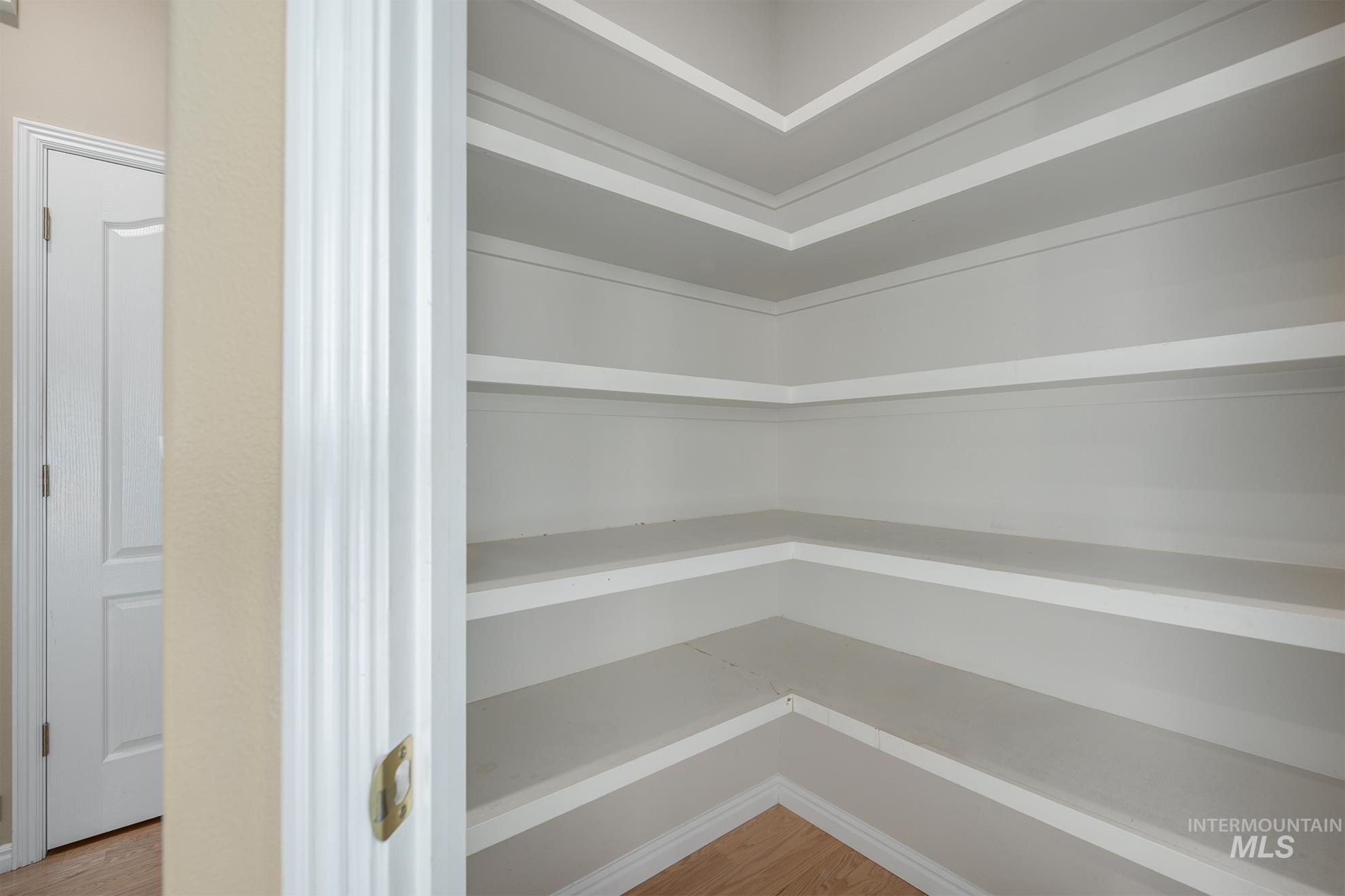 2104 Shelley Drive, Payette, Idaho 83661-2666, 3 Bedrooms, 2 Bathrooms, Residential For Sale, Price $660,000, 98971263