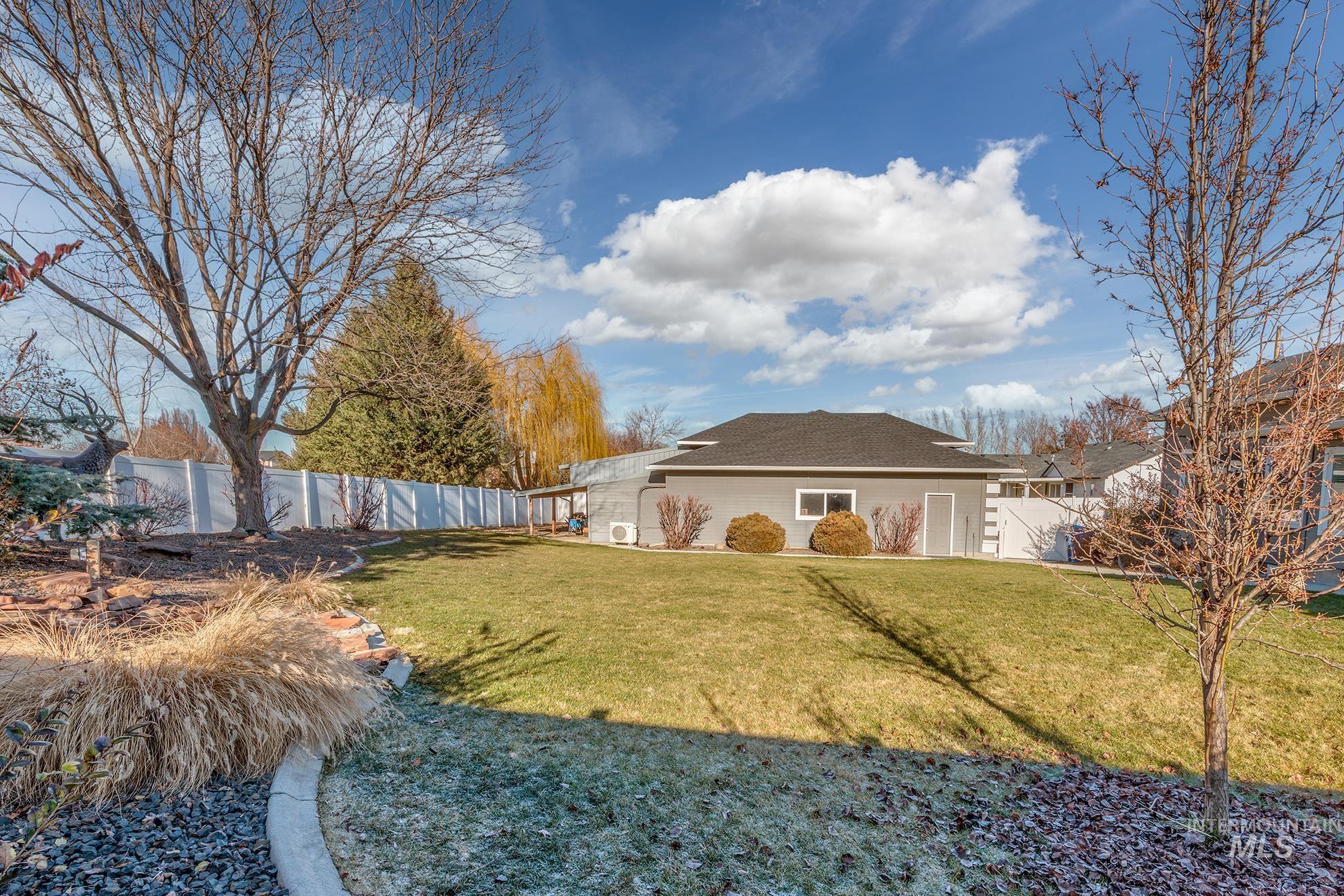 2104 Shelley Drive, Payette, Idaho 83661-2666, 3 Bedrooms, 2 Bathrooms, Residential For Sale, Price $660,000, 98971263