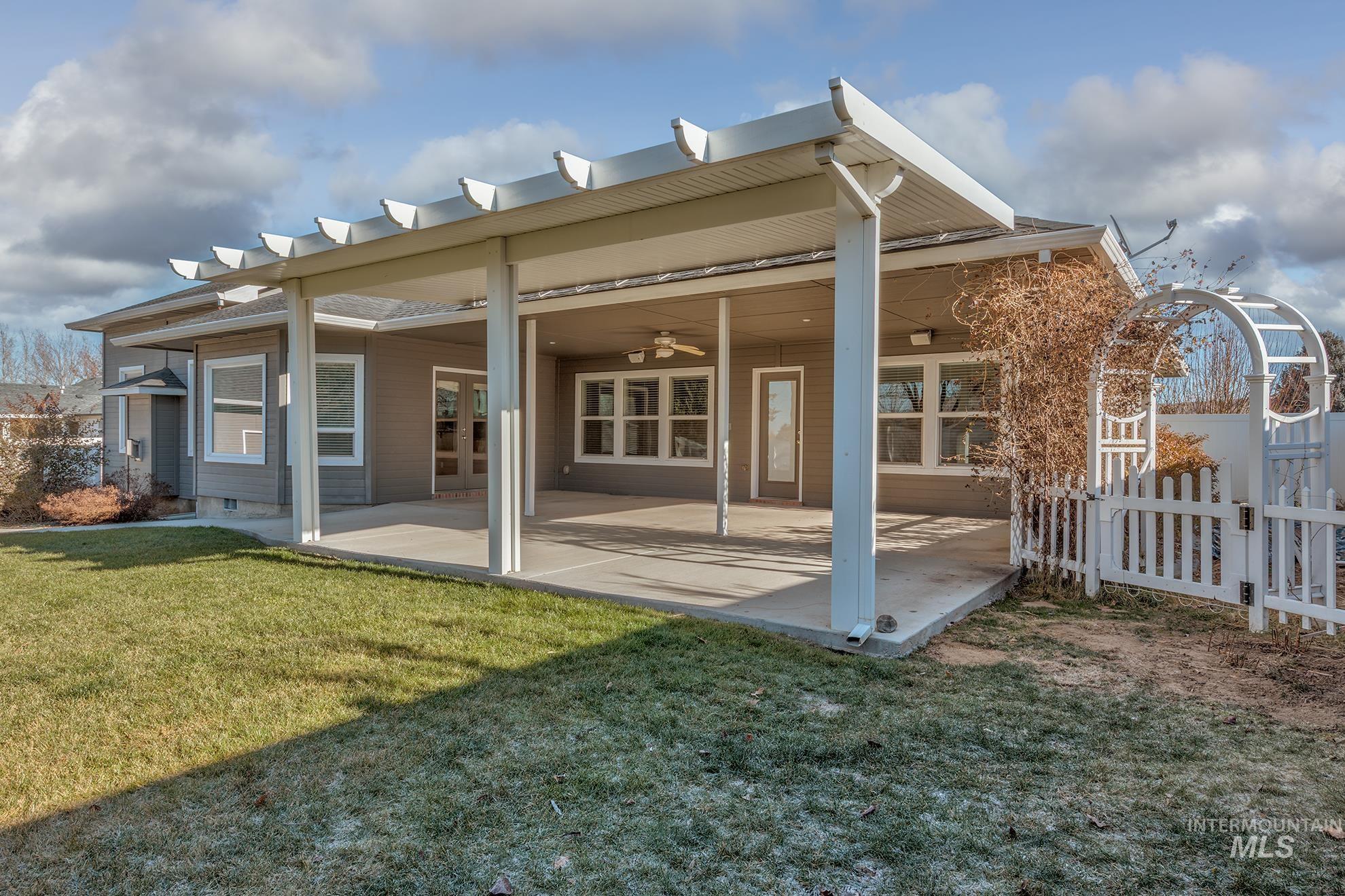 2104 Shelley Drive, Payette, Idaho 83661-2666, 3 Bedrooms, 2 Bathrooms, Residential For Sale, Price $660,000, 98971263