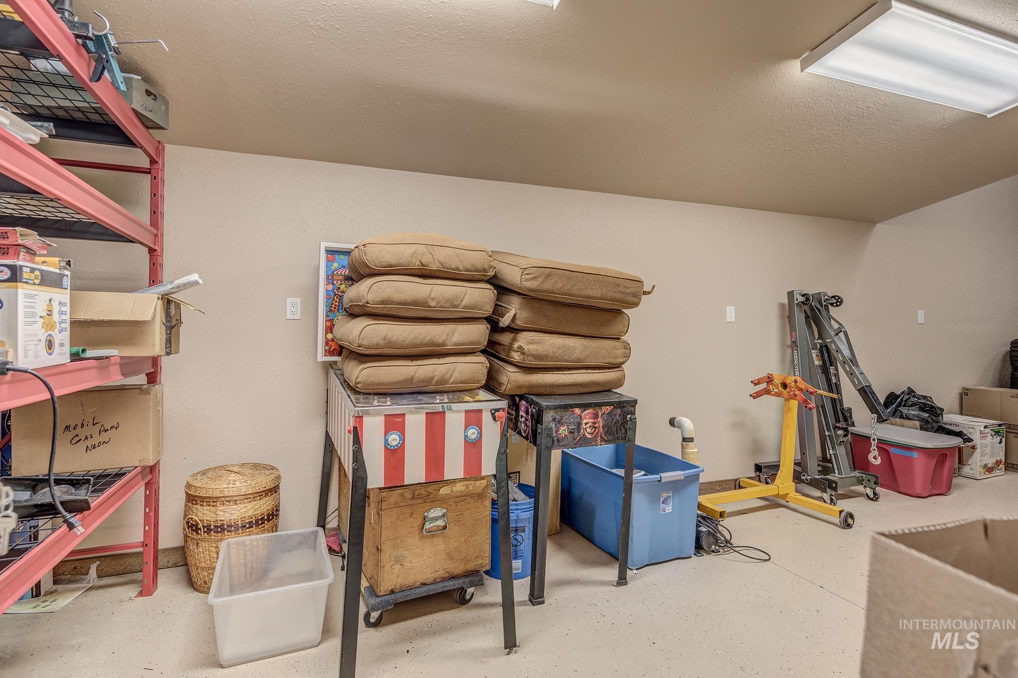 2104 Shelley Drive, Payette, Idaho 83661-2666, 3 Bedrooms, 2 Bathrooms, Residential For Sale, Price $660,000, 98971263