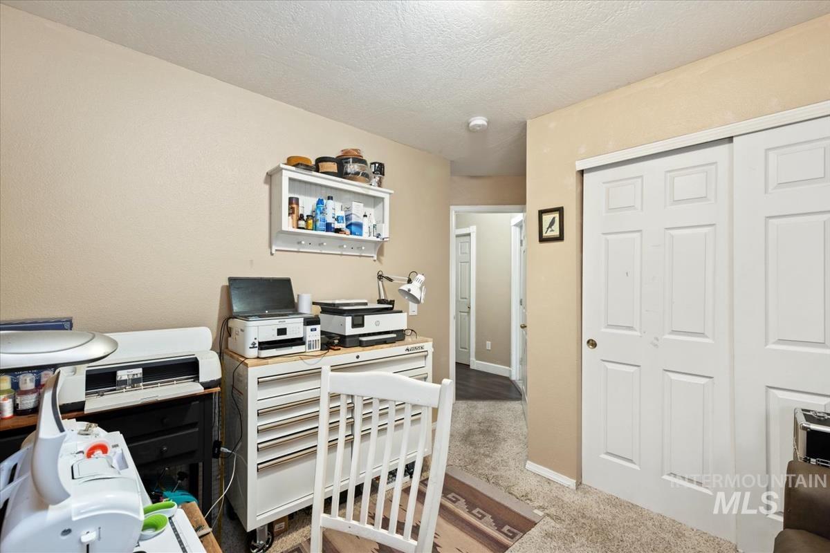 307 Quail Cove Cir, Fruitland, Idaho 83619, 3 Bedrooms, 2 Bathrooms, Residential For Sale, Price $335,000, 98971264
