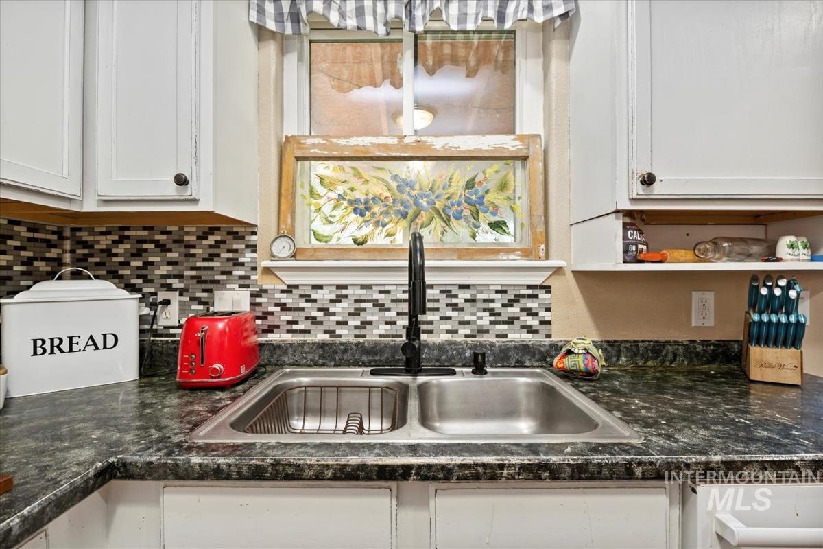 307 Quail Cove Cir, Fruitland, Idaho 83619, 3 Bedrooms, 2 Bathrooms, Residential For Sale, Price $333,000,MLS 98971264