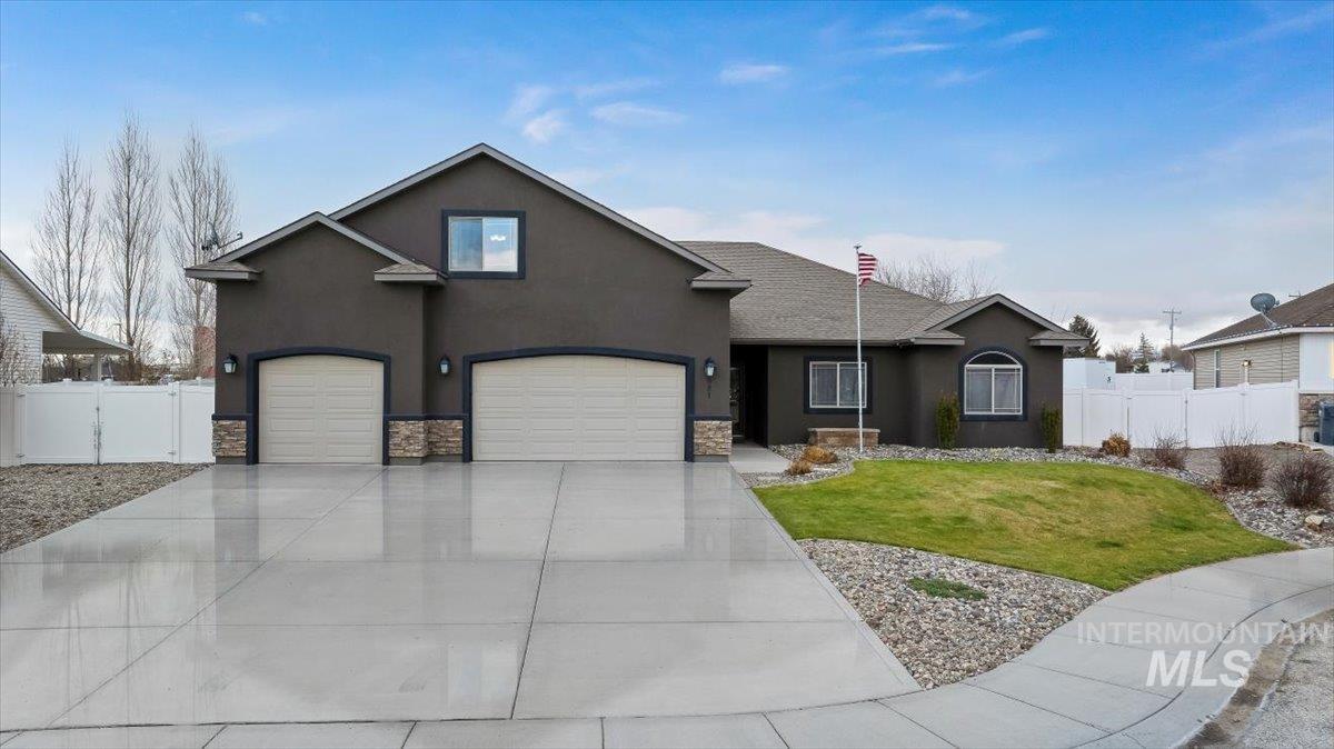 921 Ballard Ln., Kimberly, Idaho 83341, 4 Bedrooms, 3 Bathrooms, Residential For Sale, Price $518,900, 98971265