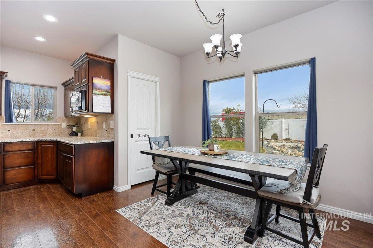 921 Ballard Ln., Kimberly, Idaho 83341, 4 Bedrooms, 3 Bathrooms, Residential For Sale, Price $518,900, 98971265