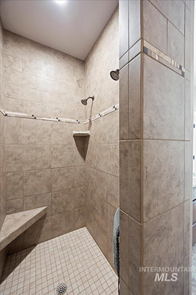 921 Ballard Ln., Kimberly, Idaho 83341, 4 Bedrooms, 3 Bathrooms, Residential For Sale, Price $518,900, 98971265