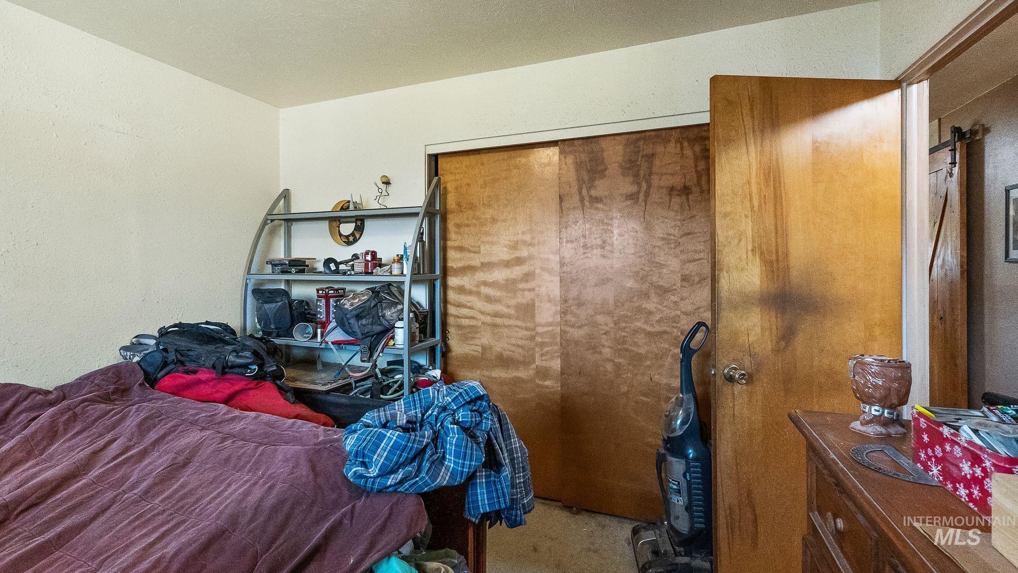 1120 Phelps Circle, Mountain Home, Idaho 83646, 3 Bedrooms, 1.5 Bathrooms, Residential For Sale, Price $239,900,MLS 98971266