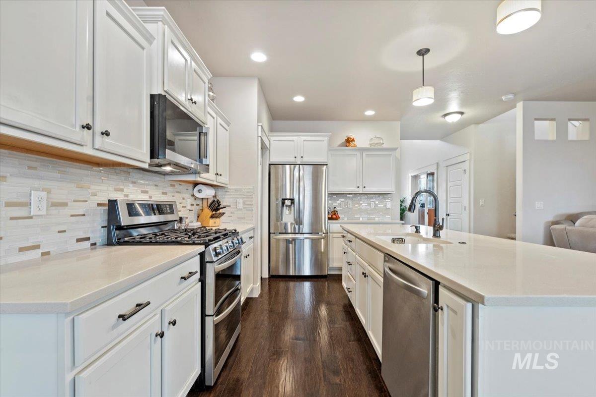 534 W Jordanelle, Meridian, Idaho 83646, 3 Bedrooms, 2.5 Bathrooms, Residential For Sale, Price $654,900, 98971267