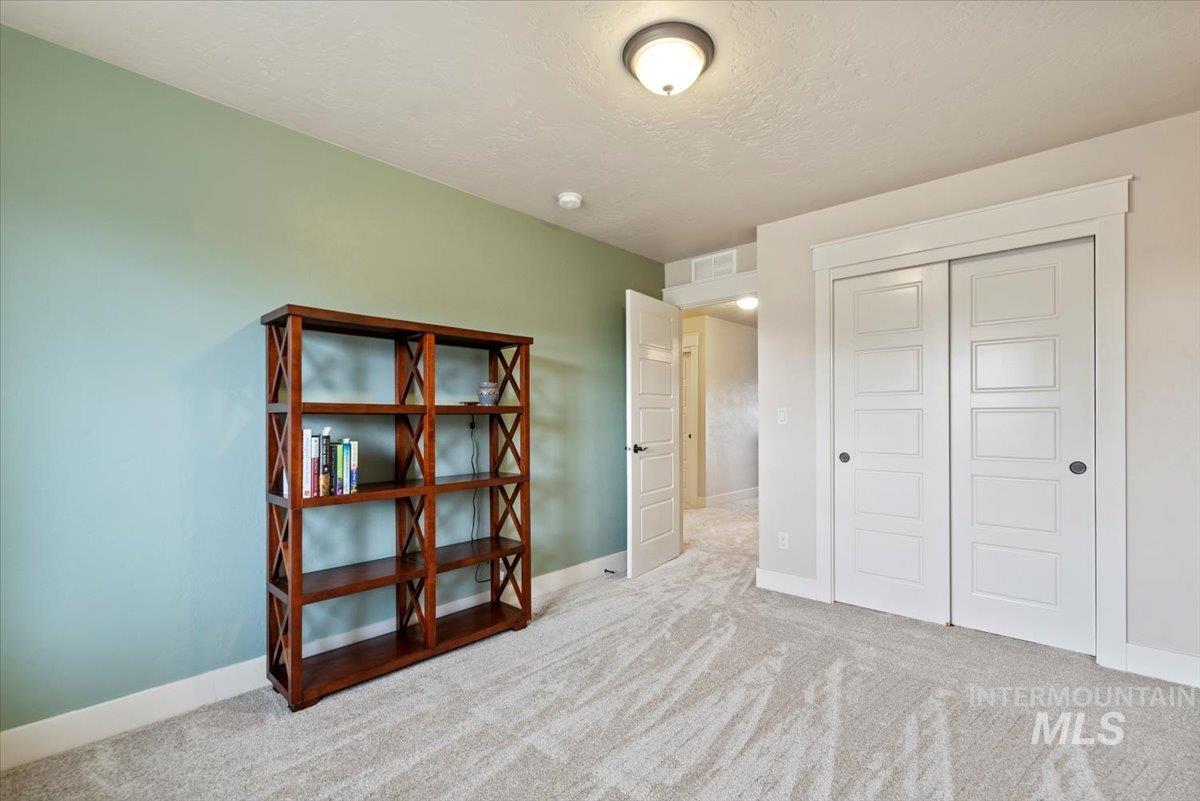 534 W Jordanelle, Meridian, Idaho 83646, 3 Bedrooms, 2.5 Bathrooms, Residential For Sale, Price $654,900, 98971267