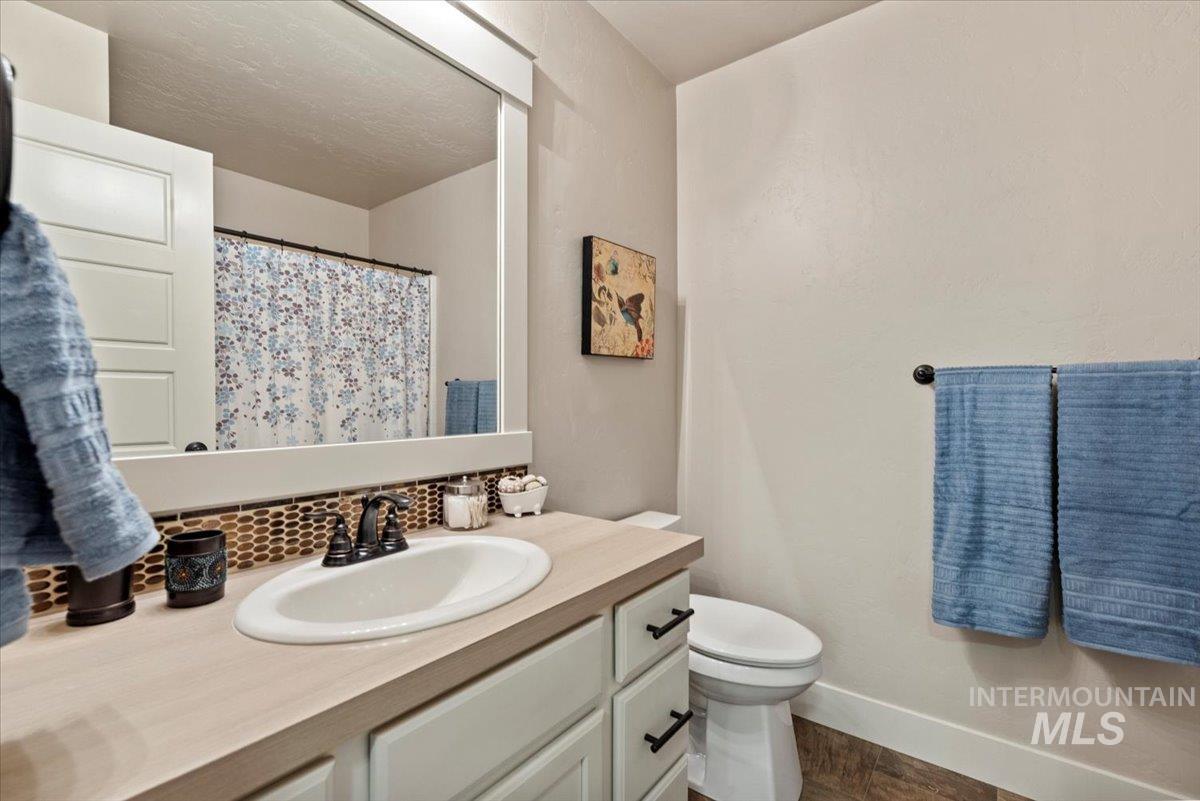 534 W Jordanelle, Meridian, Idaho 83646, 3 Bedrooms, 2.5 Bathrooms, Residential For Sale, Price $654,900, 98971267