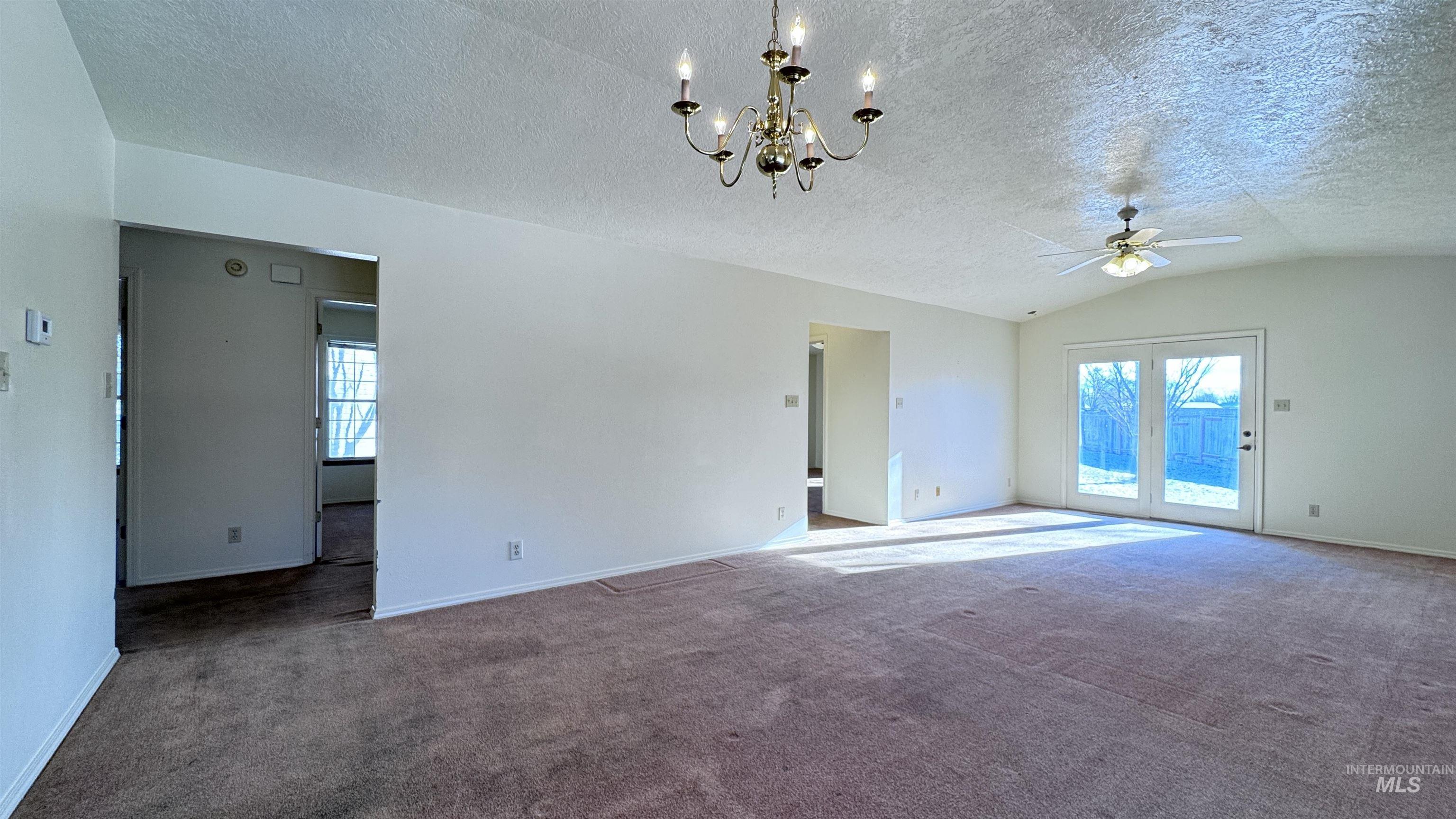 2780 Hiawatha Way, Twin Falls, Idaho 83301, 3 Bedrooms, 2 Bathrooms, Residential For Sale, Price $325,000, 98971273