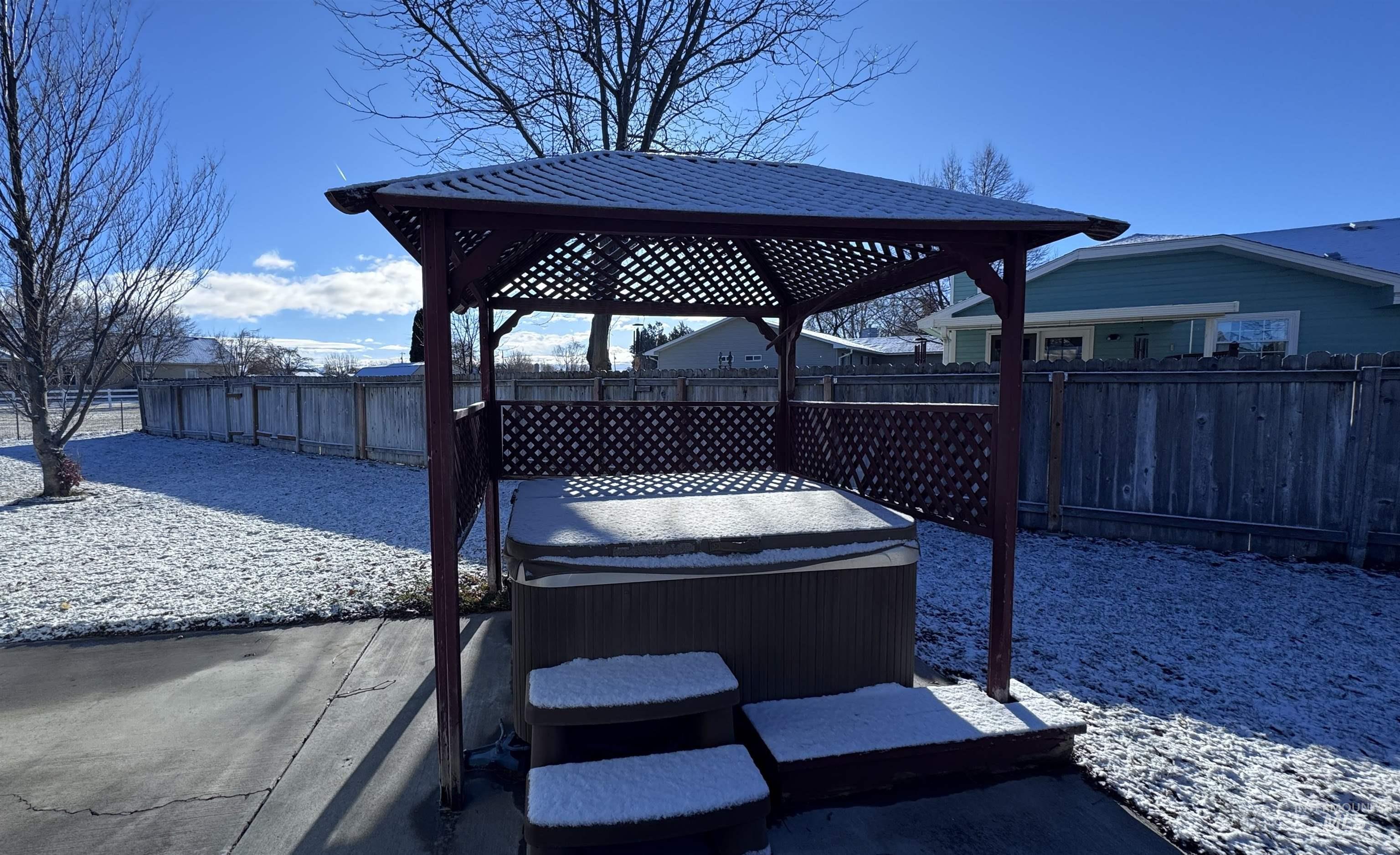 2780 Hiawatha Way, Twin Falls, Idaho 83301, 3 Bedrooms, 2 Bathrooms, Residential For Sale, Price $325,000, 98971273