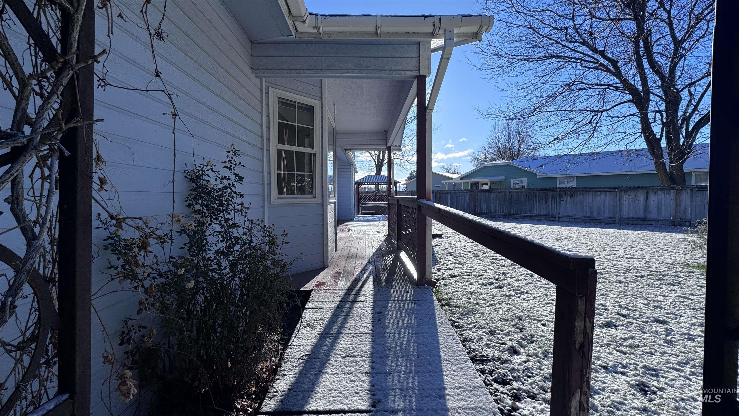 2780 Hiawatha Way, Twin Falls, Idaho 83301, 3 Bedrooms, 2 Bathrooms, Residential For Sale, Price $325,000, 98971273