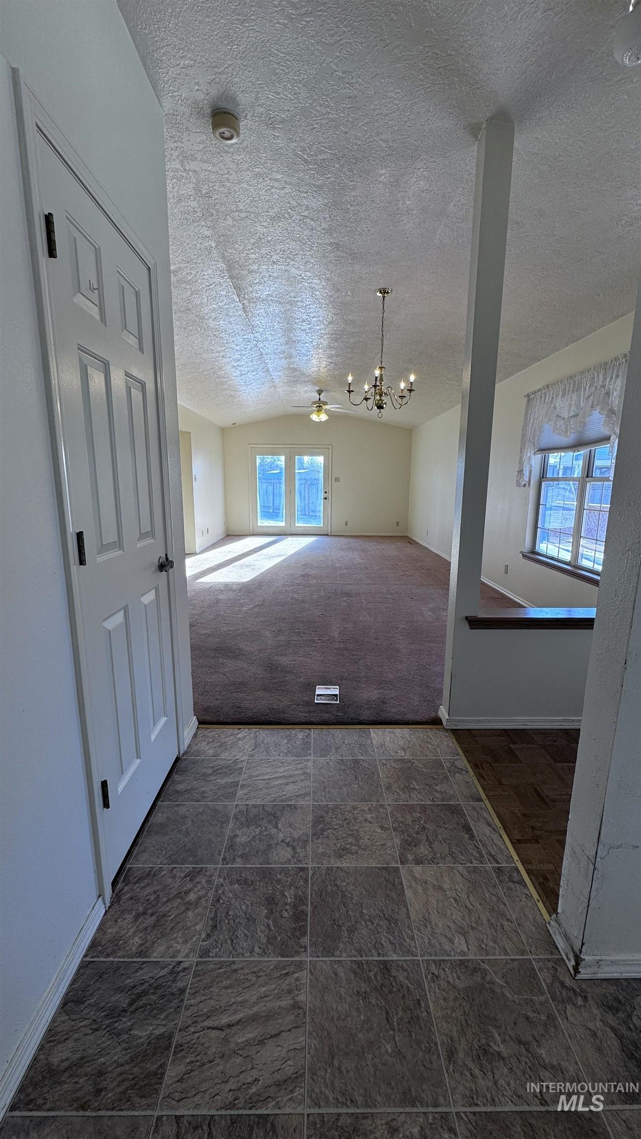 2780 Hiawatha Way, Twin Falls, Idaho 83301, 3 Bedrooms, 2 Bathrooms, Residential For Sale, Price $325,000, 98971273