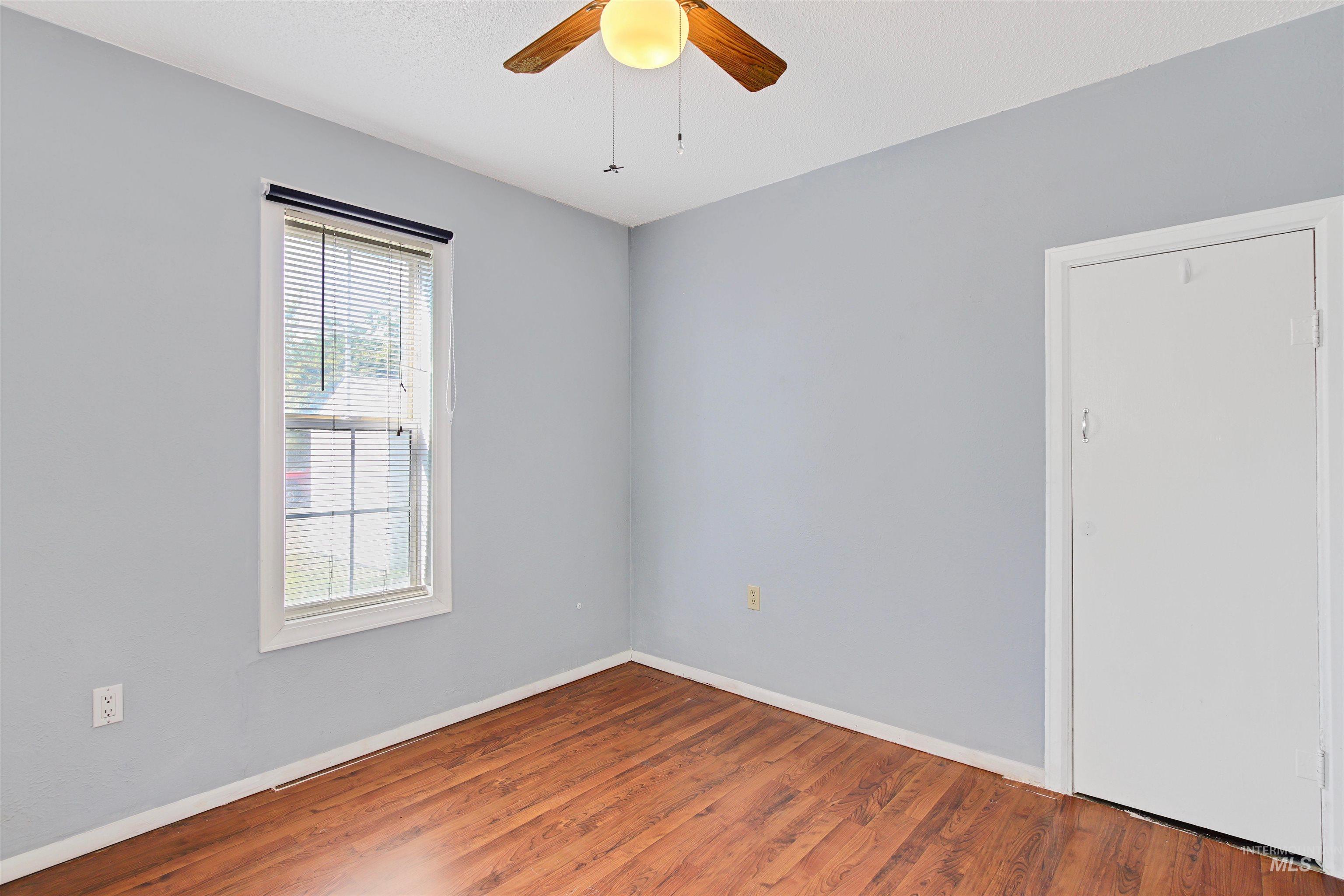 223 S Elder St, Nampa, Idaho 83686, 2 Bedrooms, 1 Bathroom, Residential For Sale, Price $284,400,MLS 98971274