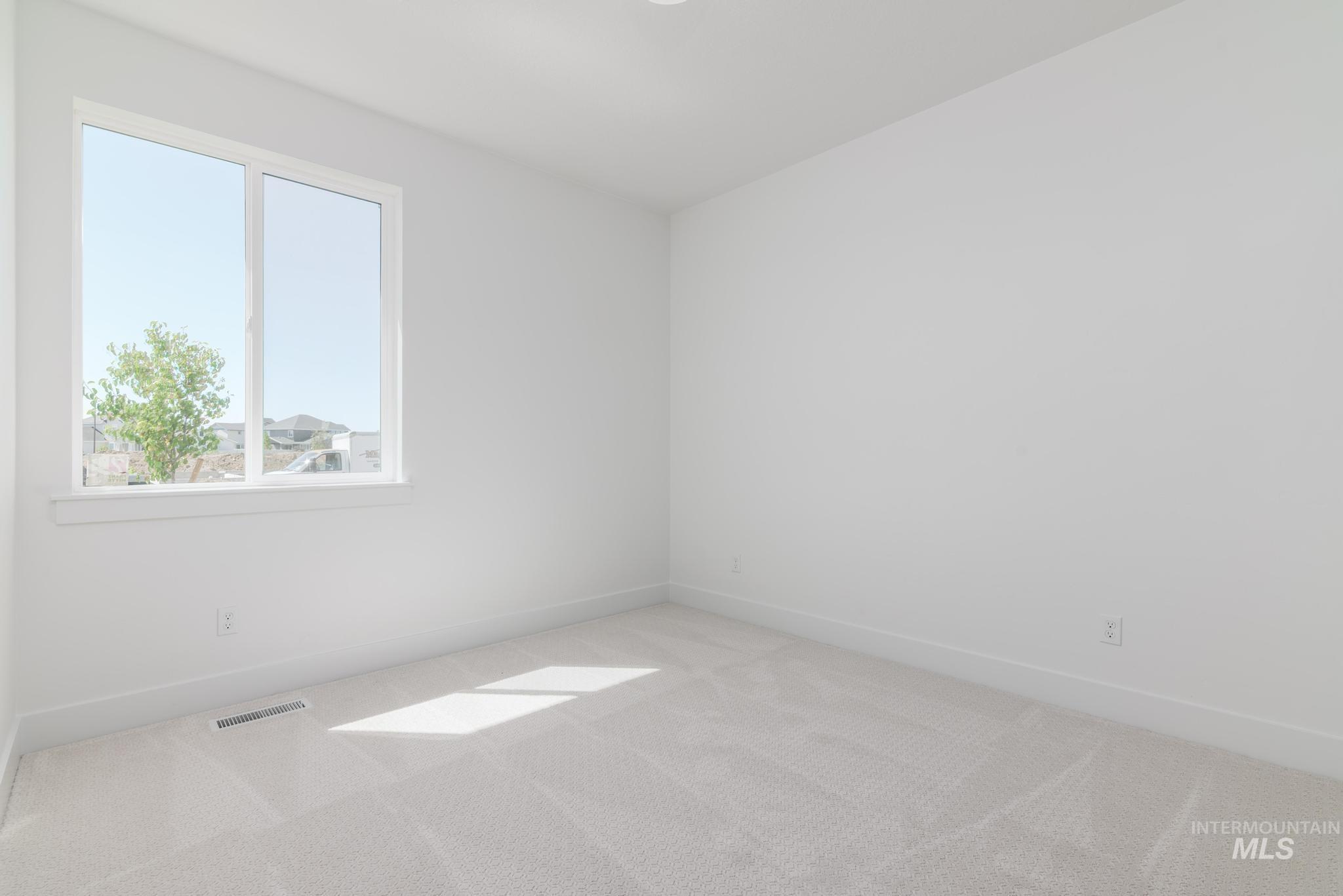 6030 W Pewter Point St, Meridian, Idaho 83646, 3 Bedrooms, 2 Bathrooms, Residential For Sale, Price $469,000, 98971275