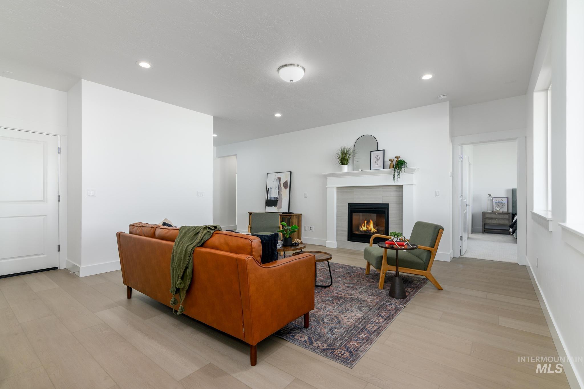 6030 W Pewter Point St, Meridian, Idaho 83646, 3 Bedrooms, 2 Bathrooms, Residential For Sale, Price $469,000, 98971275