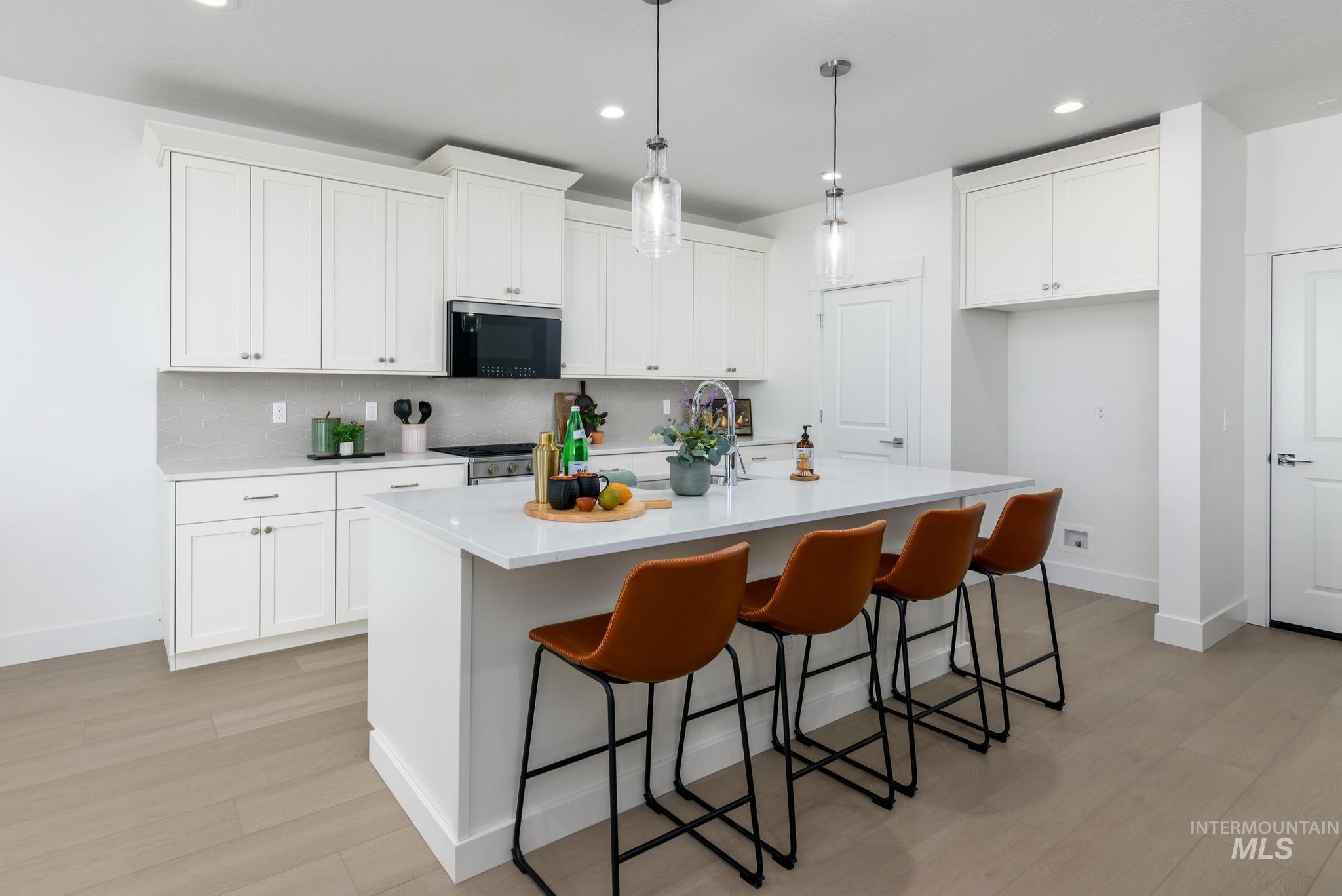 6030 W Pewter Point St, Meridian, Idaho 83646, 3 Bedrooms, 2 Bathrooms, Residential For Sale, Price $469,000, 98971275