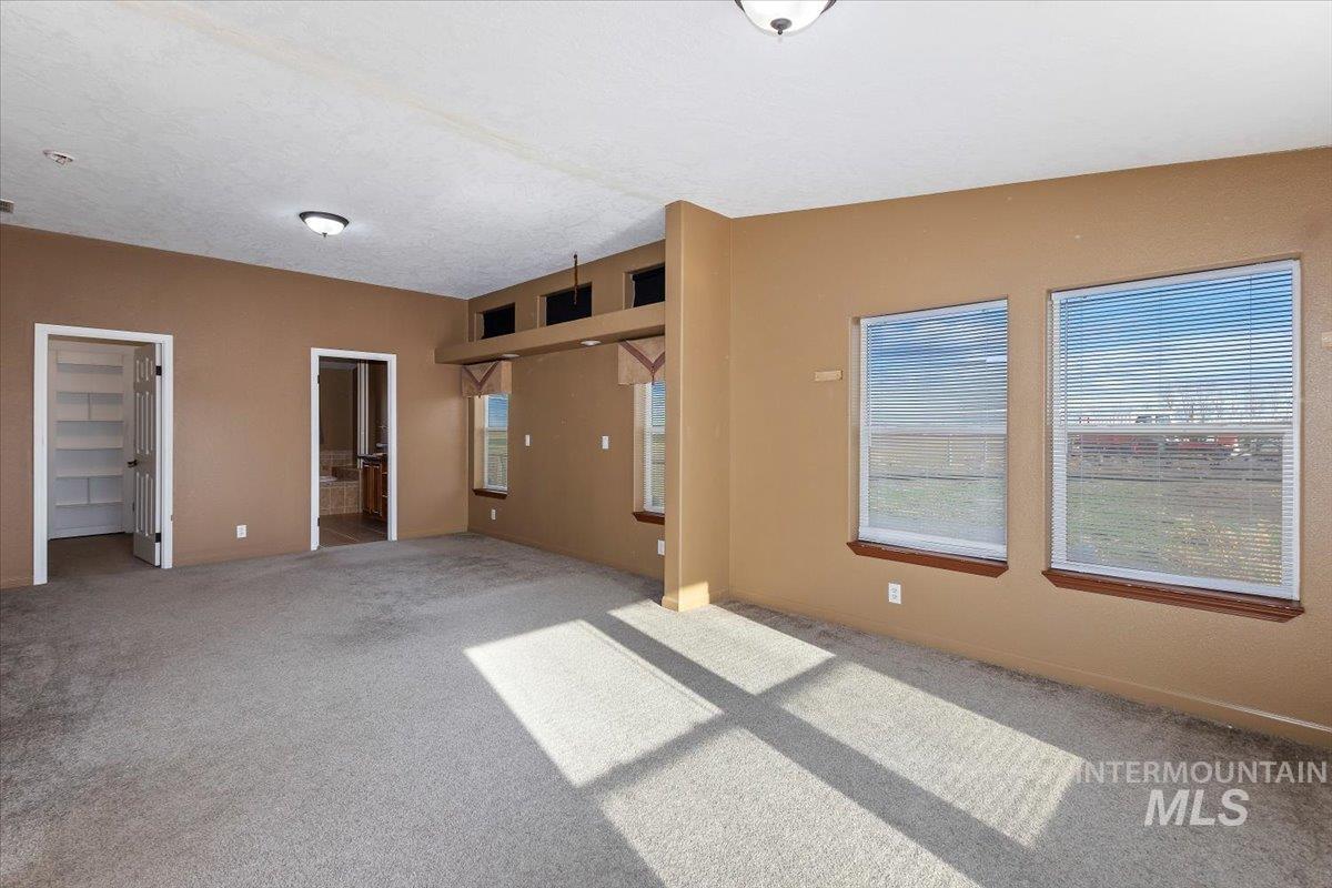 1350 E 3900 N, Buhl, Idaho 83316, 4 Bedrooms, 3 Bathrooms, Residential For Sale, Price $474,999, 98971276