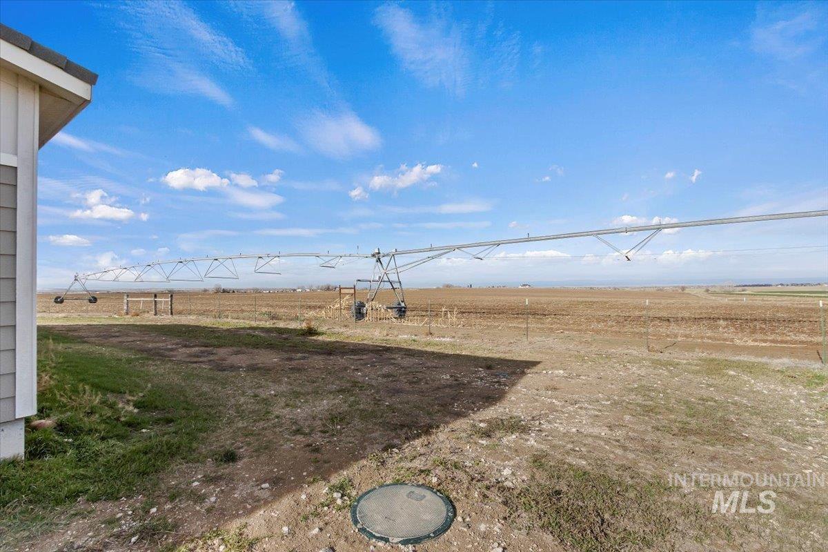 1350 E 3900 N, Buhl, Idaho 83316, 4 Bedrooms, 3 Bathrooms, Residential For Sale, Price $474,999, 98971276