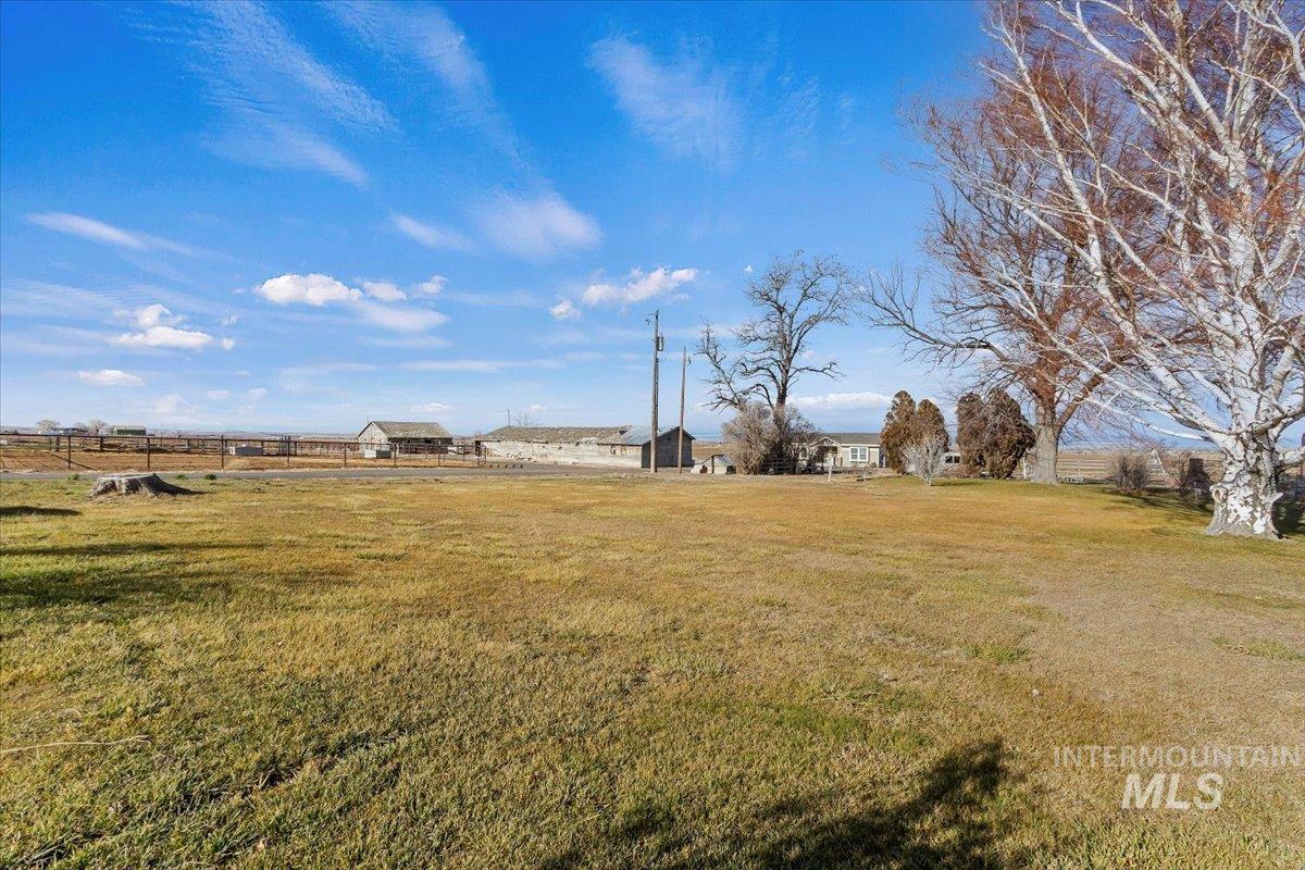 1350 E 3900 N, Buhl, Idaho 83316, 4 Bedrooms, 3 Bathrooms, Residential For Sale, Price $474,999, 98971276